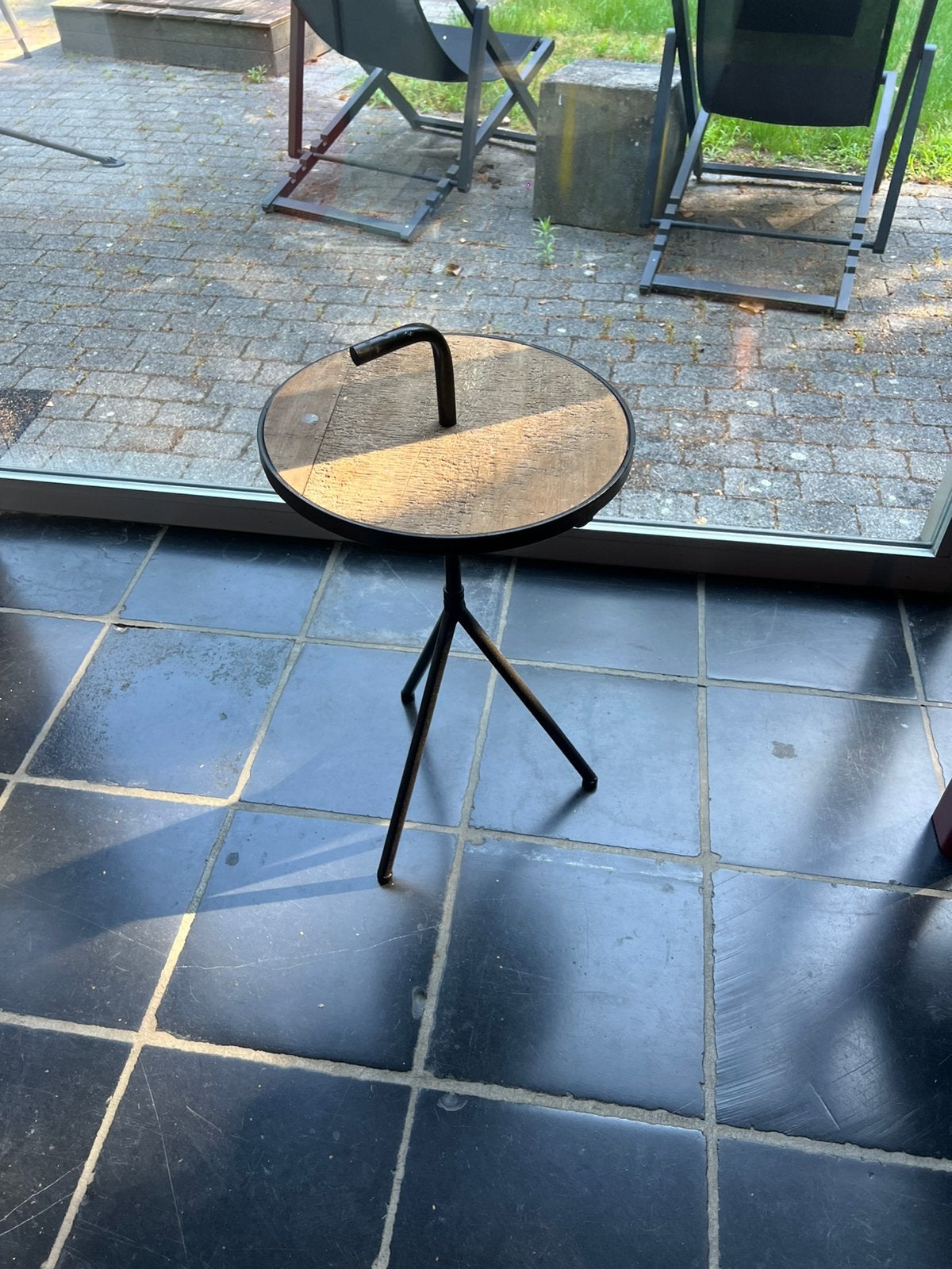 Zijtafeltje, Ophalen of Verzenden, Gebruikt, Rond, Hout
