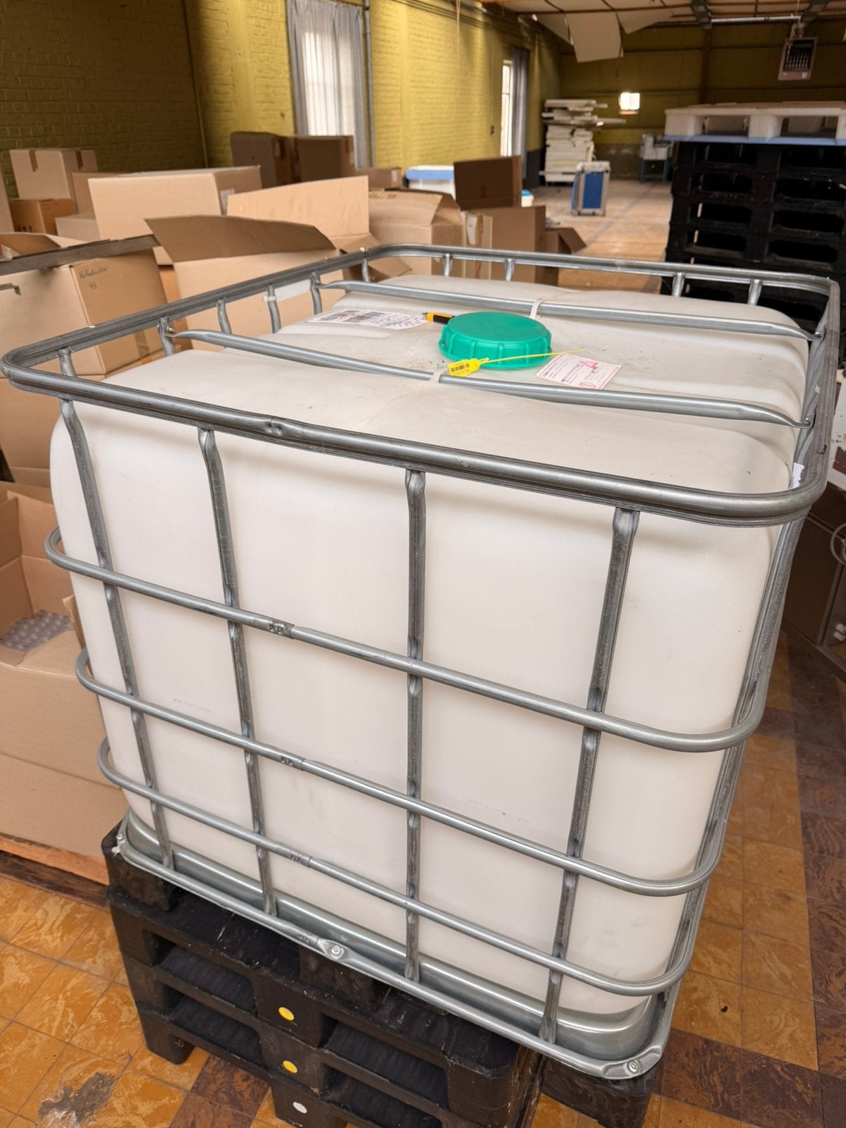 Watertank 1000l, Tuin en Terras, Ophalen, Zo goed als nieuw