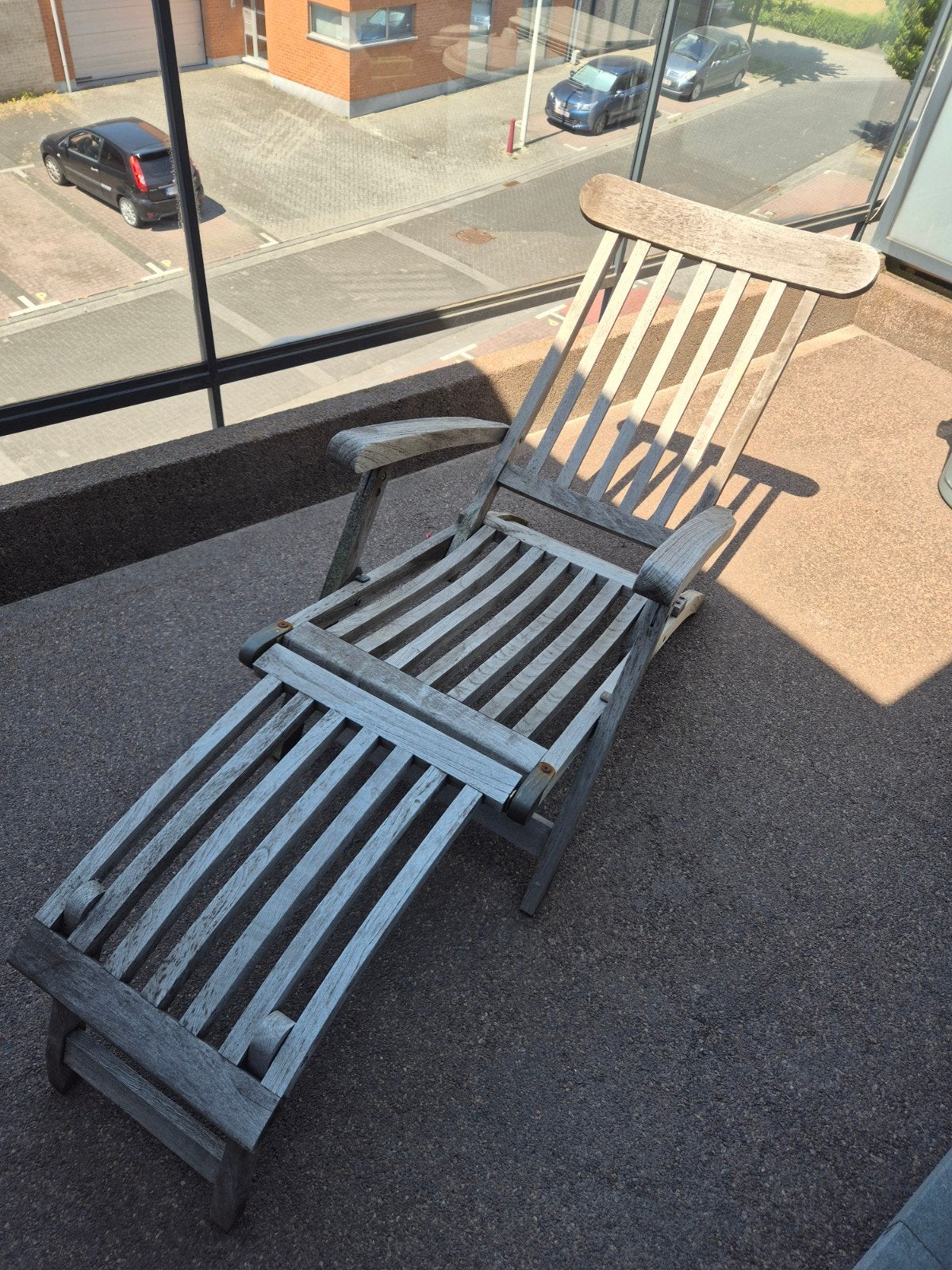 Te koop: terras houten ligstoel met rugkussen, Tuin en Terras, Ligbedden, Ophalen, Gebruikt, Hout, Verstelbaar