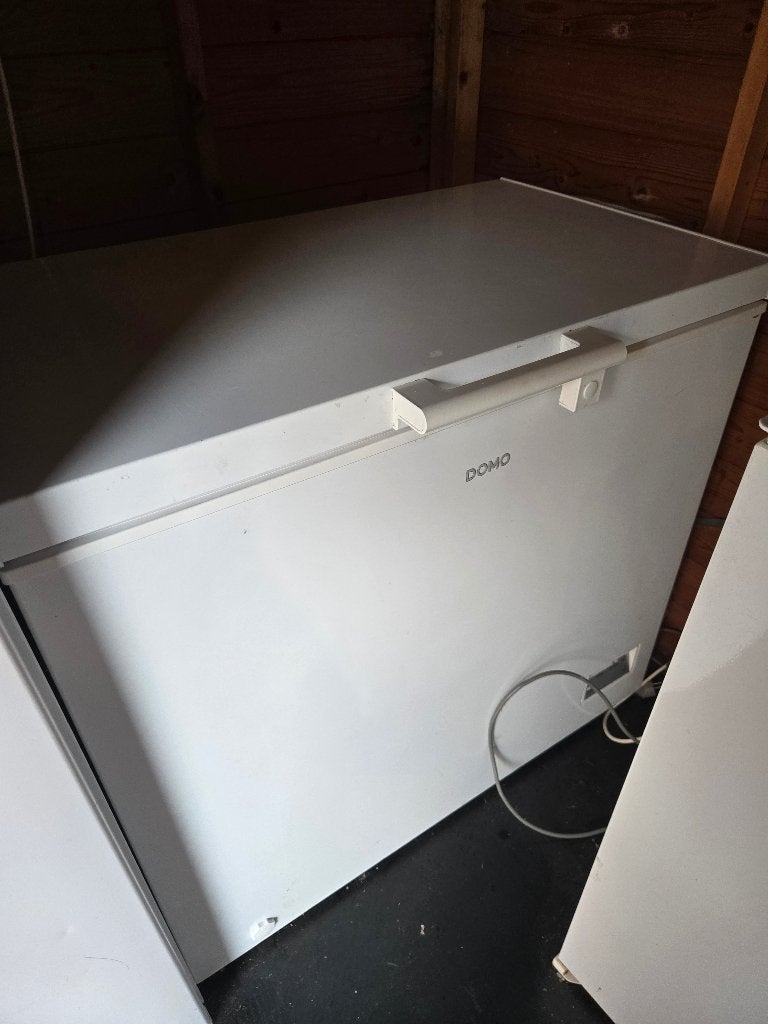 Domo vriezer, Elektronische apparatuur, Vriezers en Diepvrieskisten, Ophalen, Gebruikt, Vrieskist