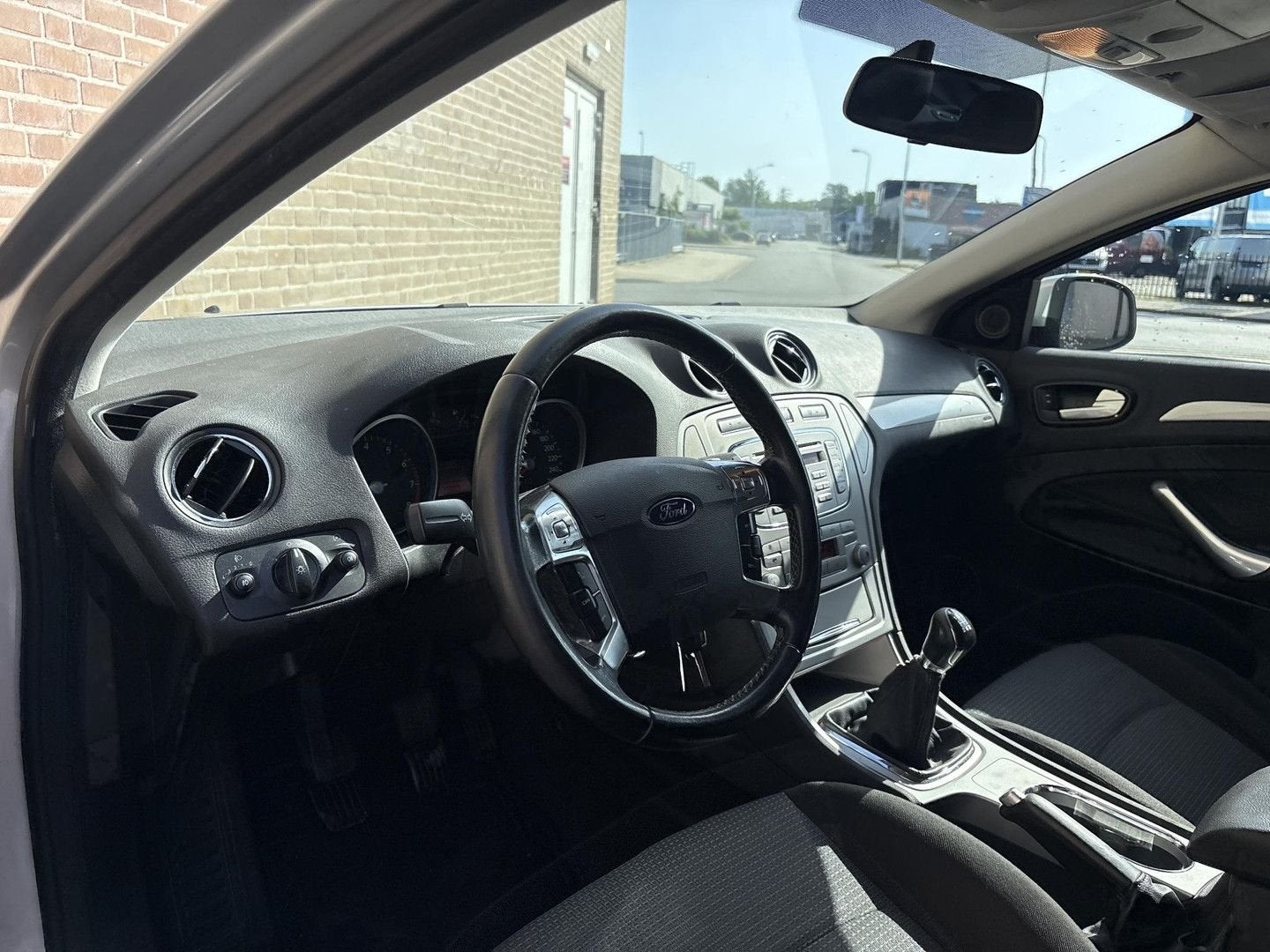 Ford Mondeo Wagon 2.0-16V Trend | Climate | Cruise | PDC | T, Autos, Ford, Argent ou Gris, Achat, Entreprise, Mondeo