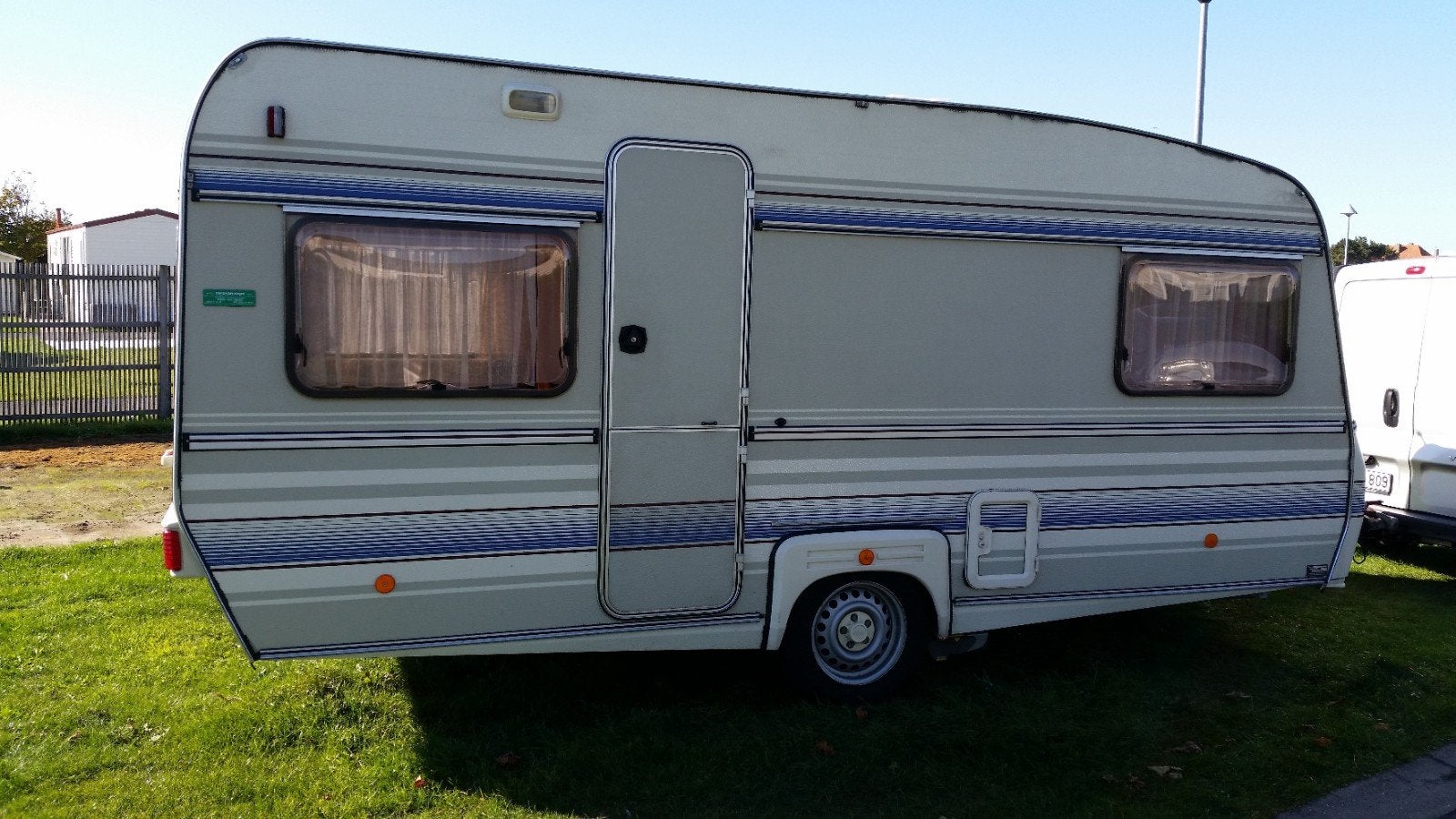 caravane wilk ( Bredene), Caravanes & Camping, Particulier, Auvent, Wilk