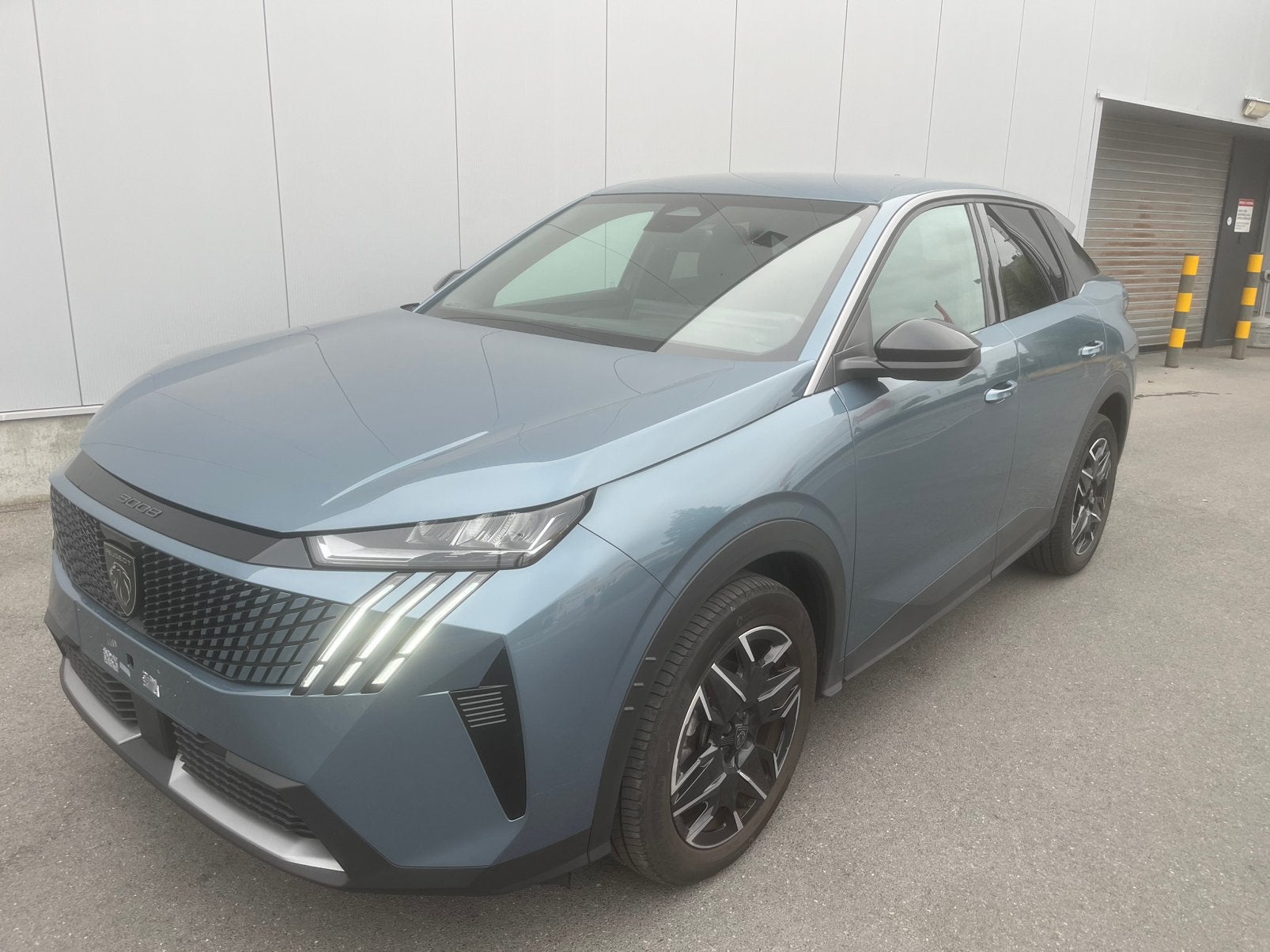 Peugeot 3008 Mild Hybrid 1.2 Allure, Auto's, Peugeot, Euro 6, Leder en Stof, Bedrijf, 5 zetels