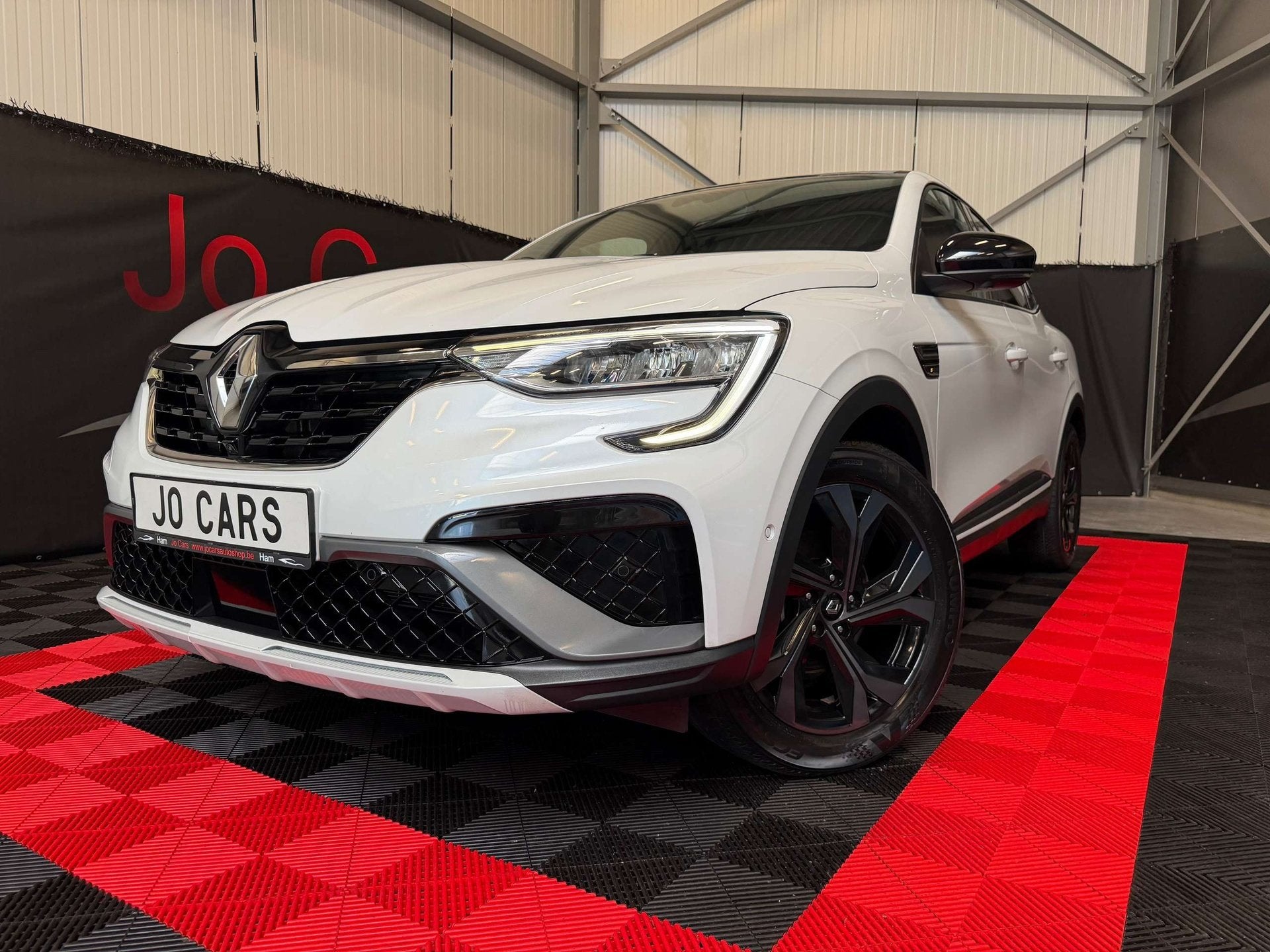 Renault Arkana E-TECH 1.6i R.S.Line/Led/360°/Ambi/Keyless/, Automaat, Arkana, Gebruikt, 4 cilinders