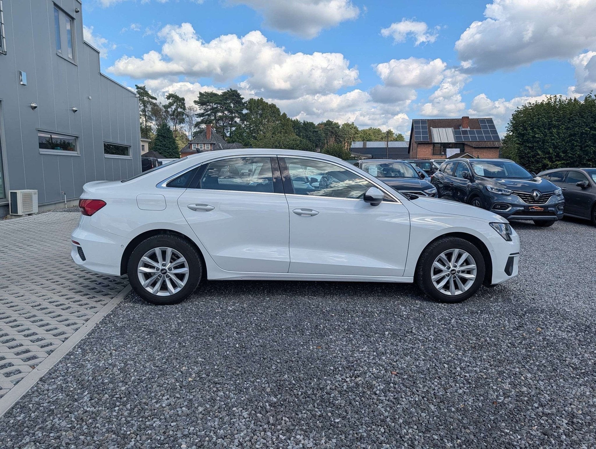 Audi A3 Sedan 30 TFSI NAVI | CARPLAY | AMBIENT | PARKSENS |, Cuir, Achat, Entreprise, Boîte manuelle