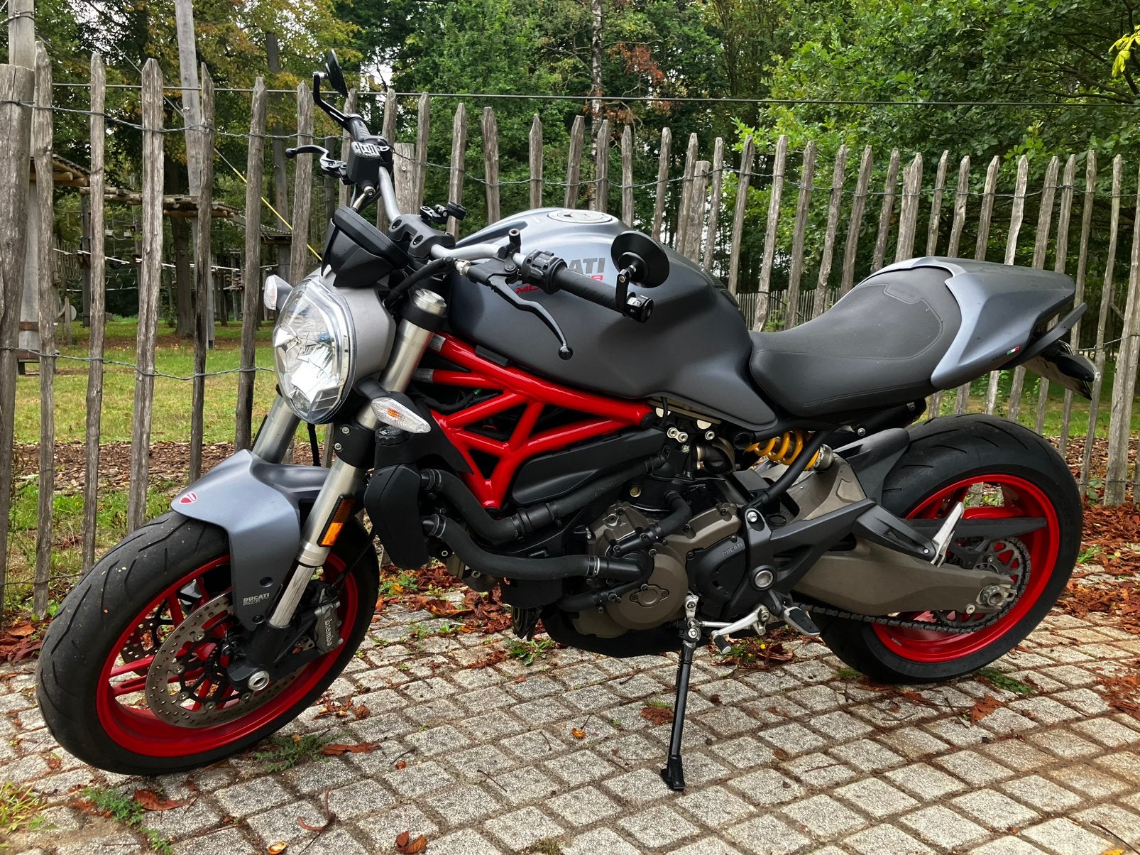 Ducati monster 821 in nieuwstaat!, Motoren, Particulier, Gebruikt