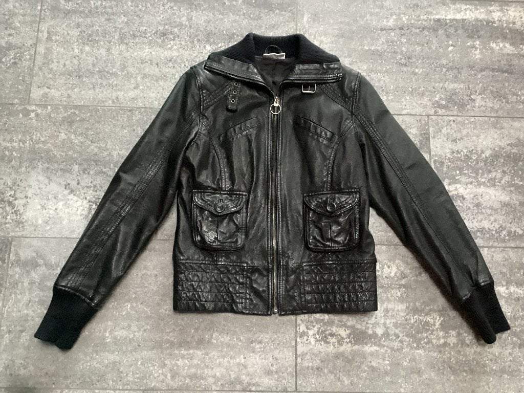 Veste en cuir Yessa 38/40, Taille 38/40 (M), Enlèvement ou Envoi, Yessica, Comme neuf