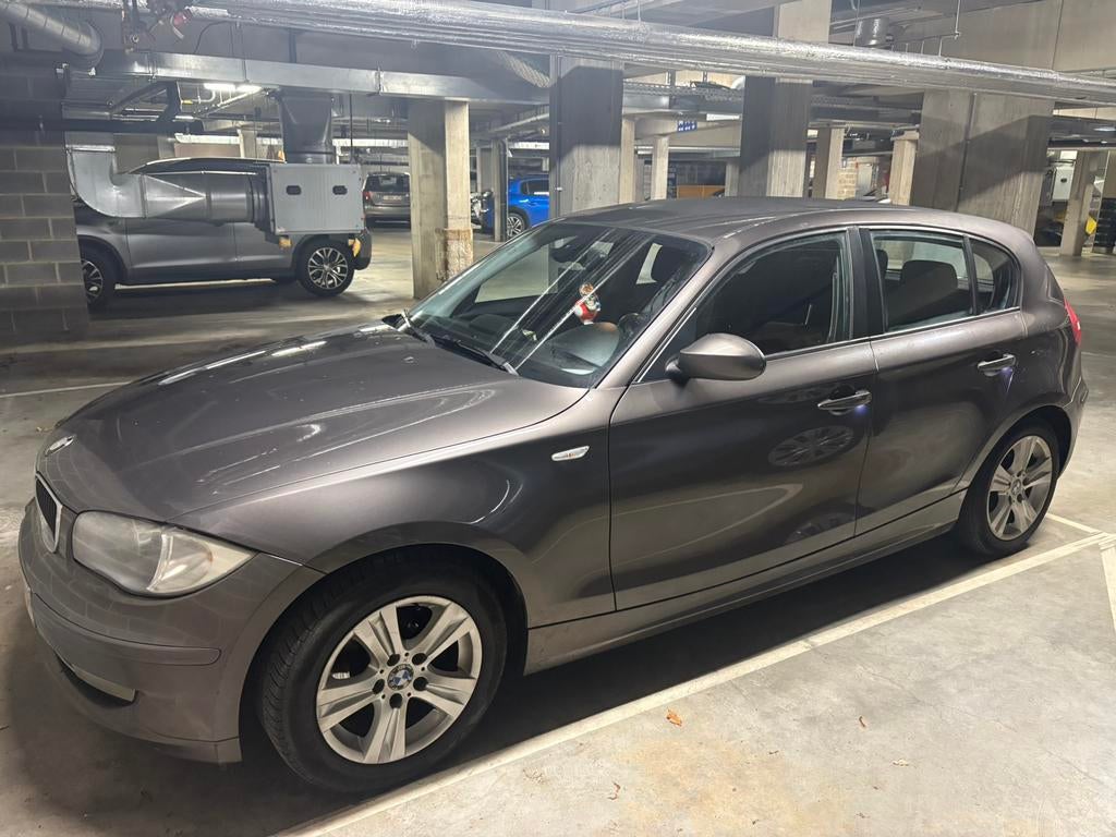 Bmw serie 1 118D euro 5, Autos, 100 kW, Euro 5, Achat, Boîte manuelle