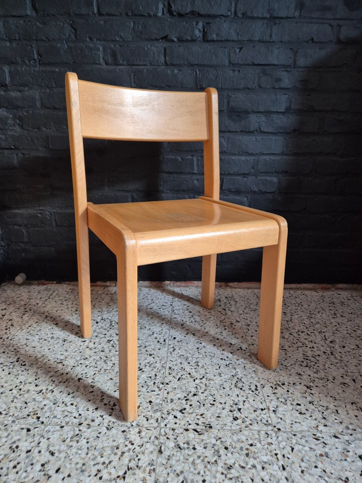 🪑 Kinderstoeltje : zithoogte 35 cm, Kinderen en Baby's, Kinderkamer | Tafels en Stoelen, Ophalen, Gebruikt, Stoel(en)