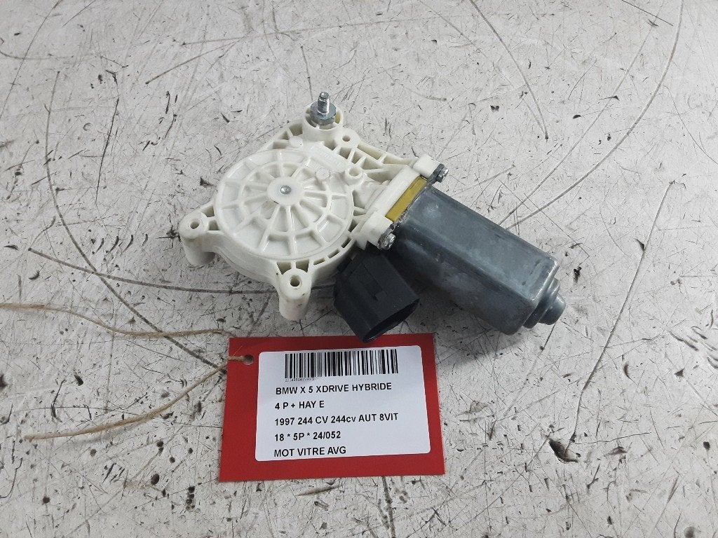 MOTEUR LEVE VITRE ELECTRIQUE AVANT GAUCHE BMW X5 (F15), Mevr. I. Hauben, Utilisé, Rue de l'Espoir 34 34
4030  GRIVEGNÉE, BE, Info@Collignon.be