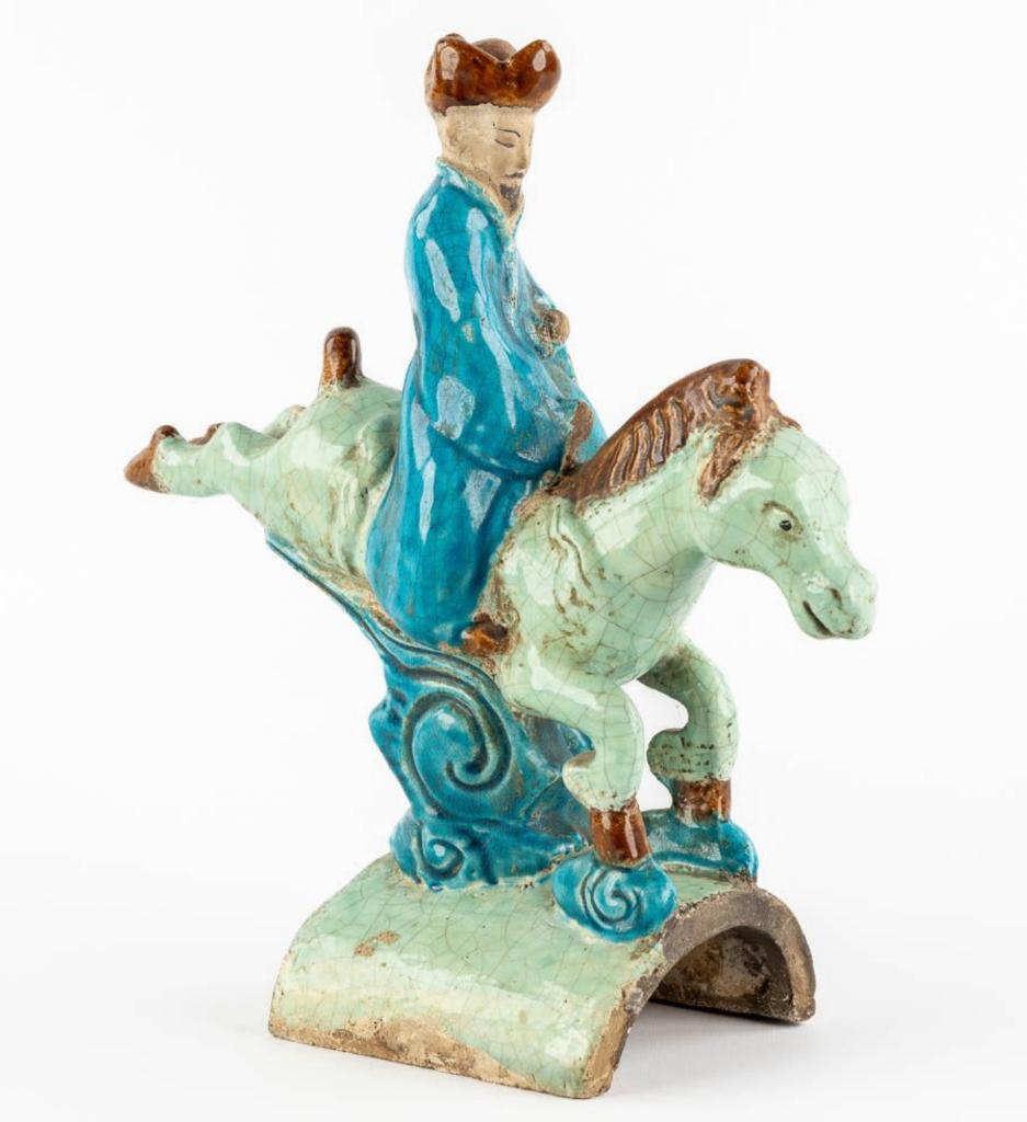 Chinees dak ornament, wijsgeer op paard, geglazuurd keramiek, Ophalen of Verzenden