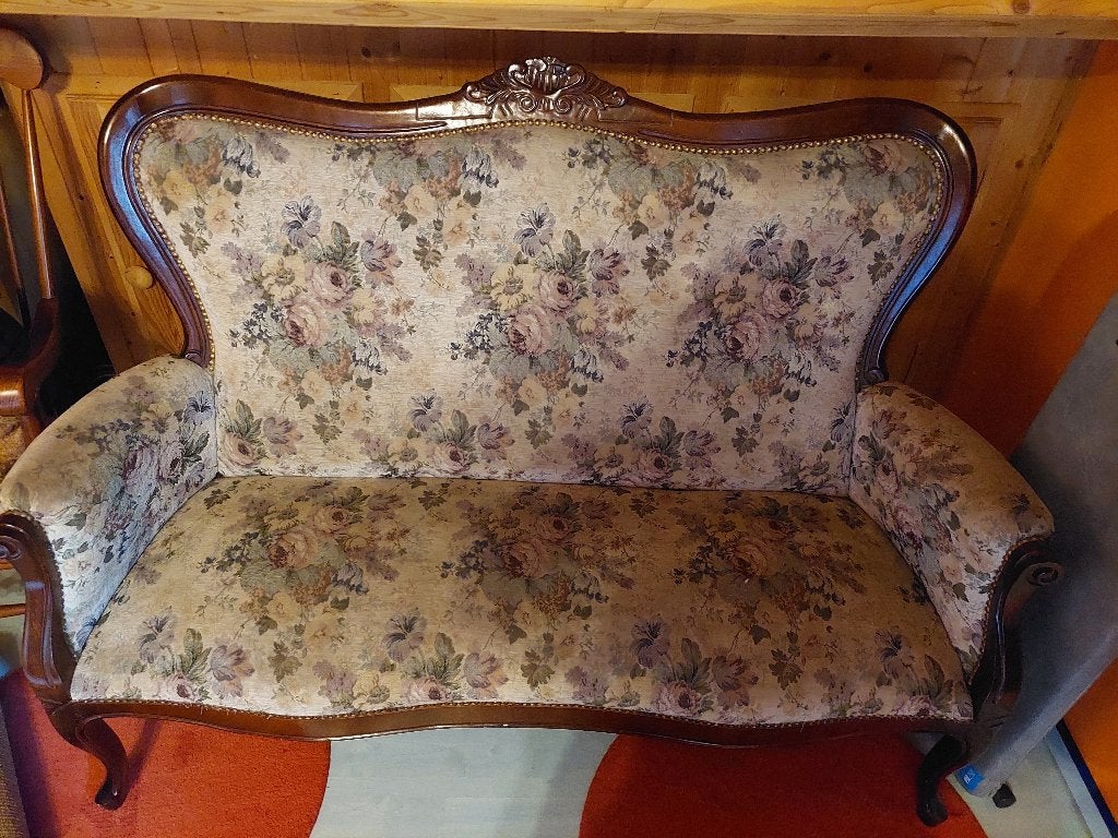 Divan, Enlèvement, Utilisé