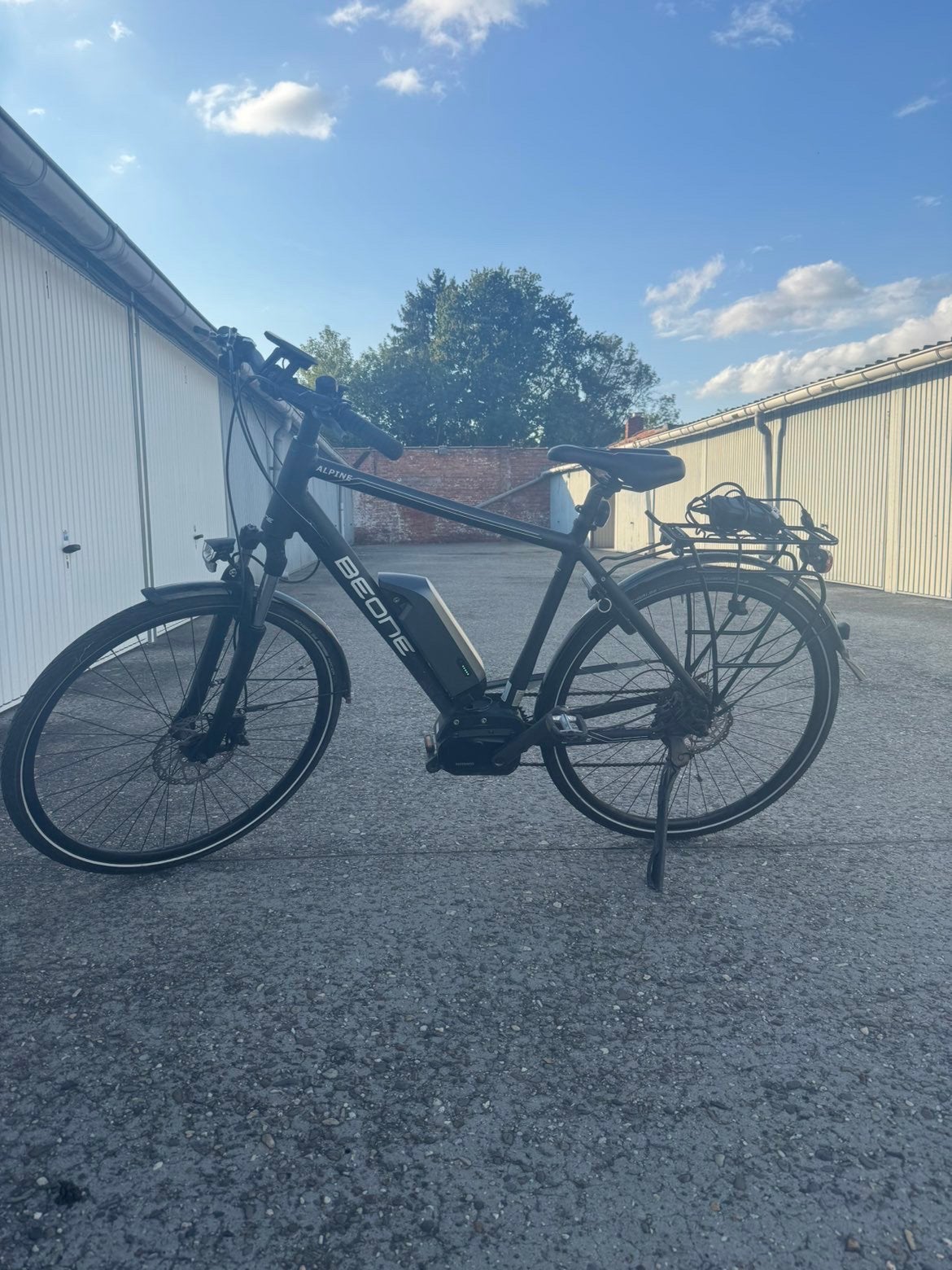 SHIMANO ELEKTRISCHE FIETS MET MIDDENMOTOR, Fietsen en Brommers, Elektrische fietsen, Zo goed als nieuw, Ophalen