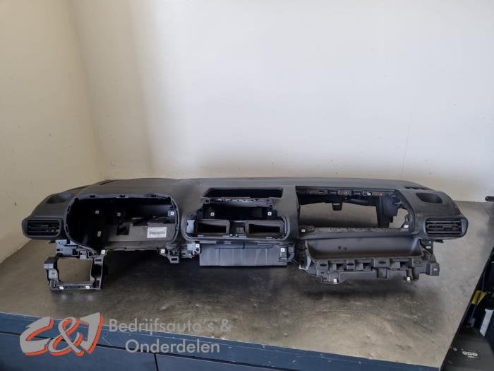 Tableau de bord d'un Opel Combo, -, Opel, 3 mois de garantie, Utilisé