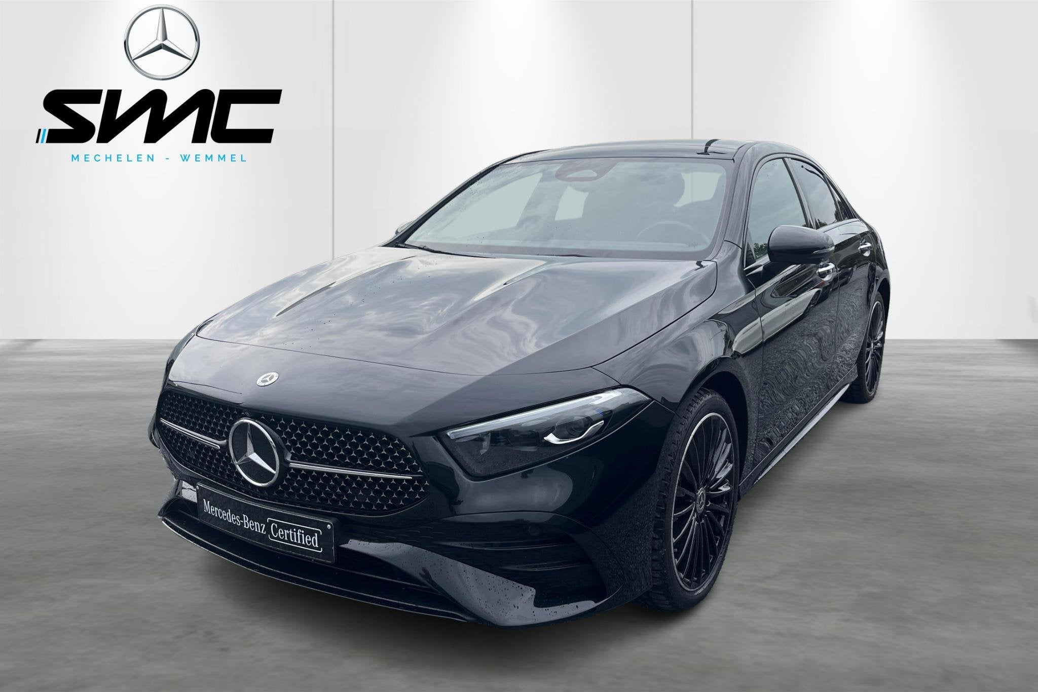 Mercedes-Benz A-Klasse Limousine A 250 e AMG Line, 4 deurs, Stof, Gebruikt, 4 cilinders