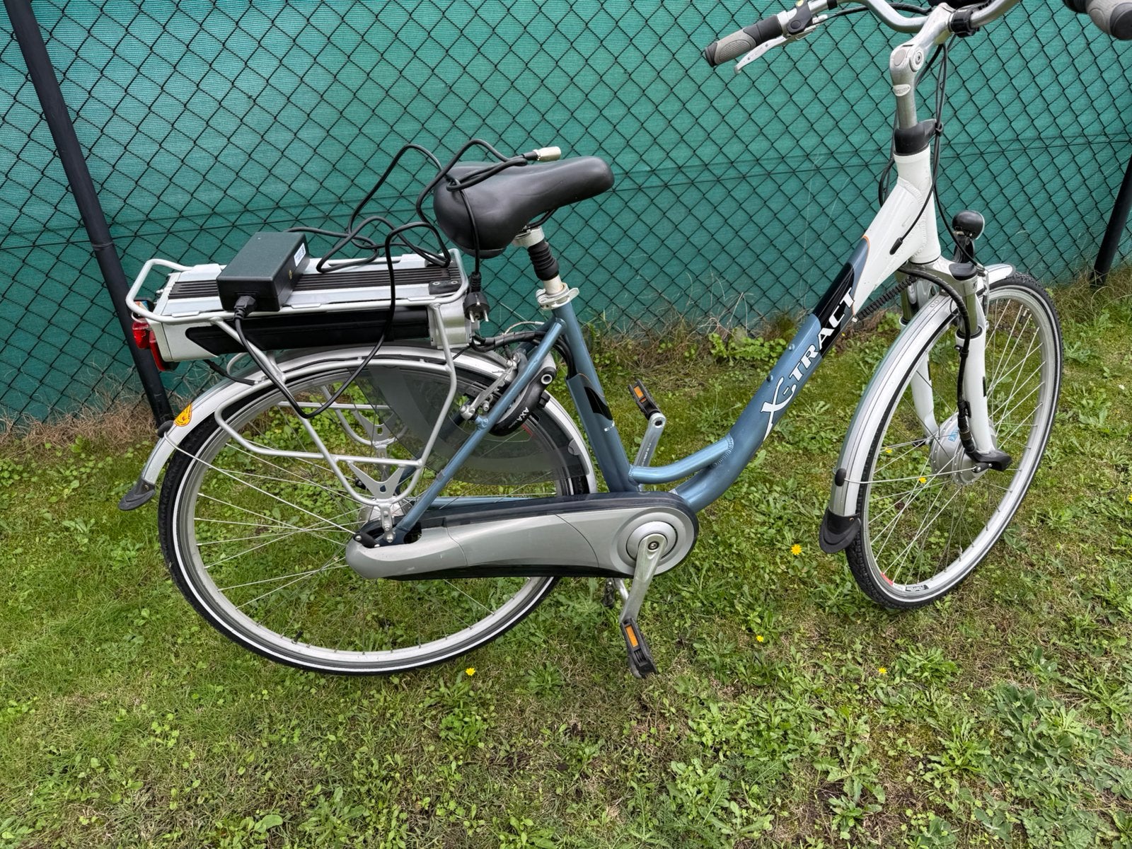 Elektrische Damesfiets, Fietsen en Brommers, Ophalen, Gebruikt