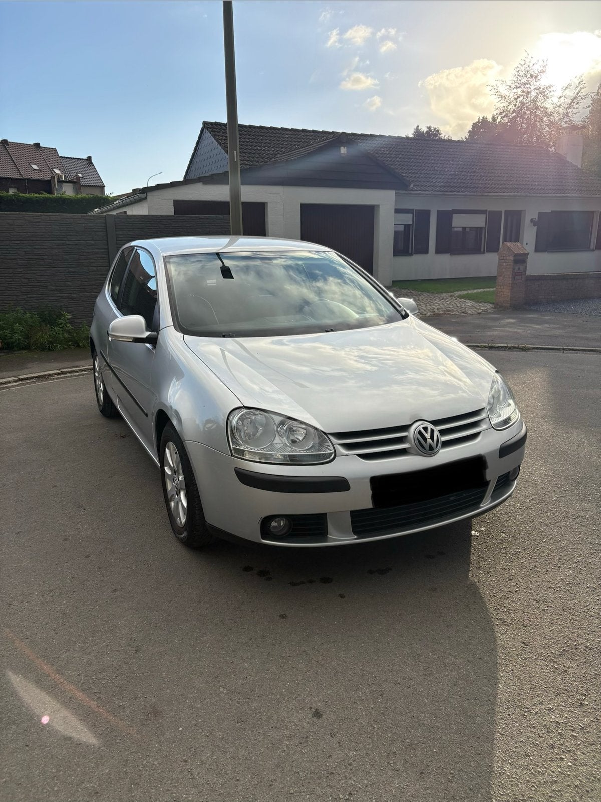 Vw Golf 5 TDI BOÎTE AUTO 164.100 km PRÊTE À IMMATRICULER, Argent ou Gris, Achat, Carnet d'entretien, Noir