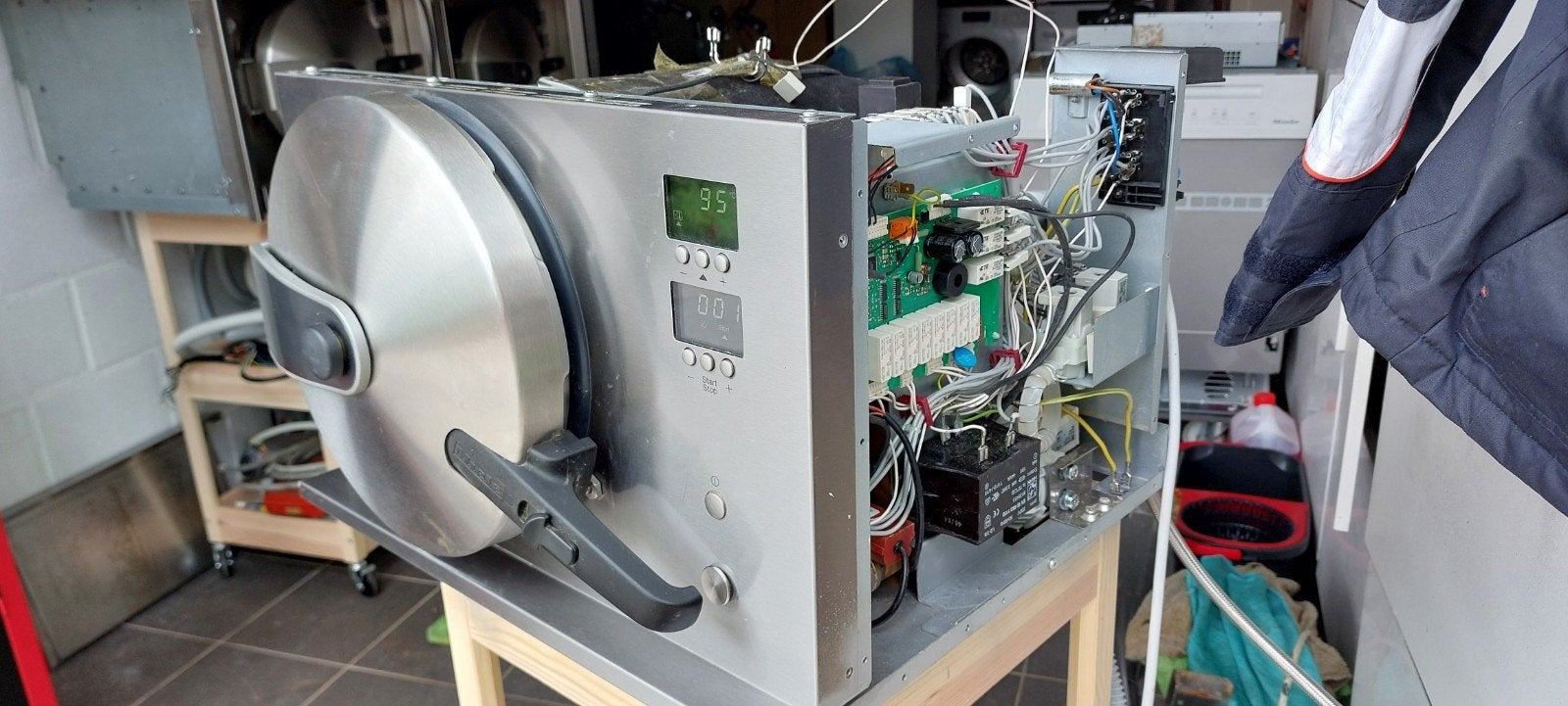 Volledig revisie van Hoge druk steamer miele, Elektronische apparatuur, Ophalen, Miele