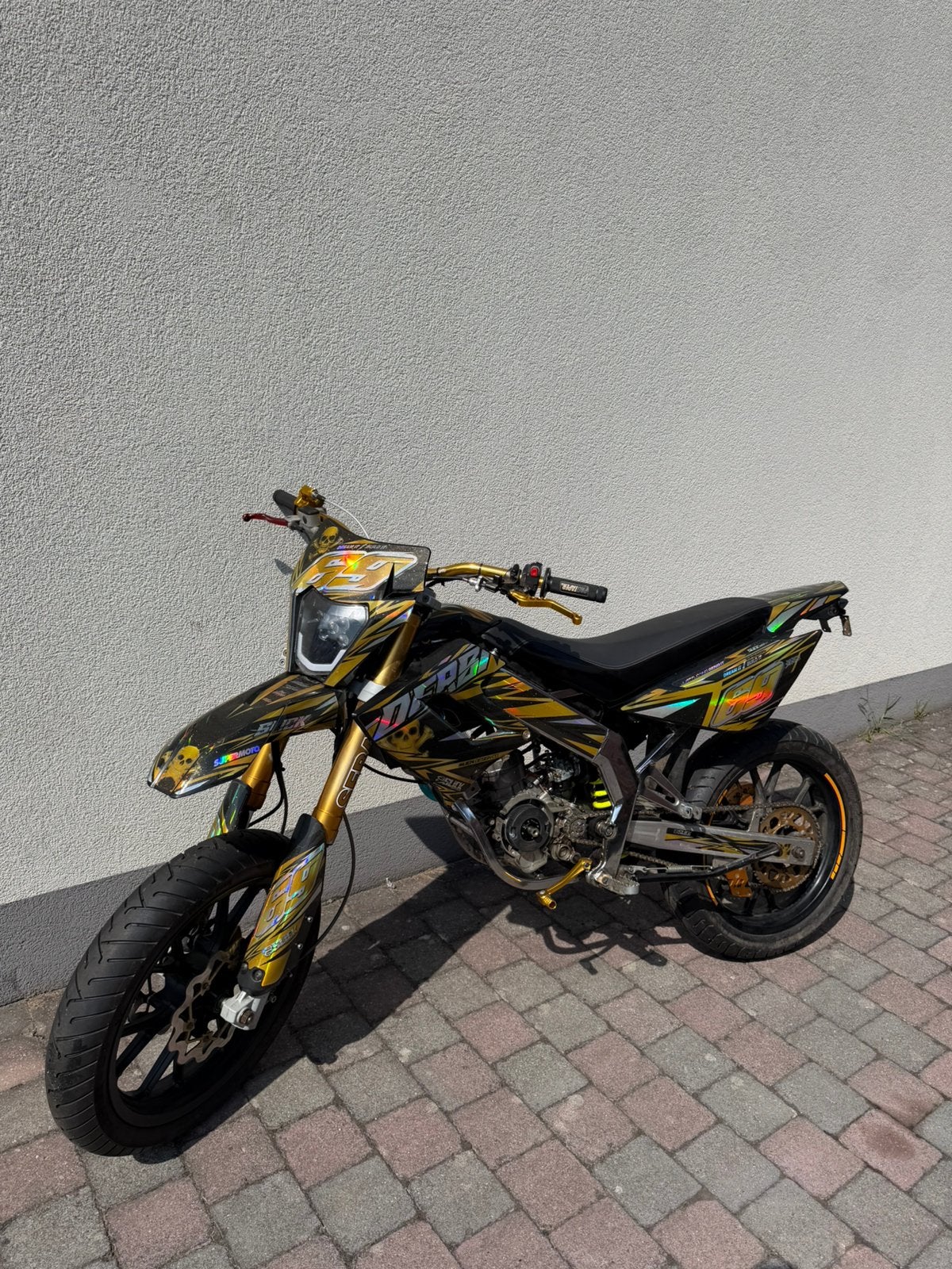 Derbi senda, Fietsen en Brommers, Brommers | Derbi, Ophalen, 6 versnellingen, 50 cc, Klasse B (45 km/u)