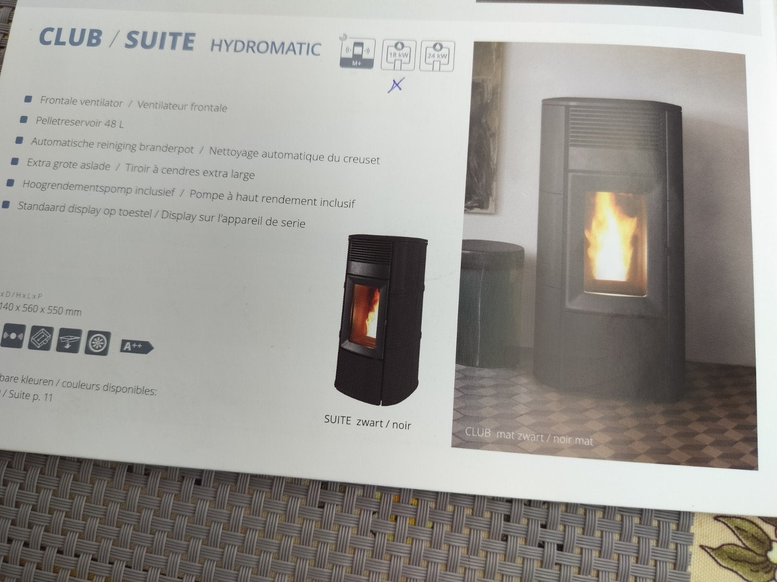 Pelletkachel MCZ Hydromatic M2+ Kleur zwart.Nieuw in doos, Ophalen, Nieuw, Pelletkachel