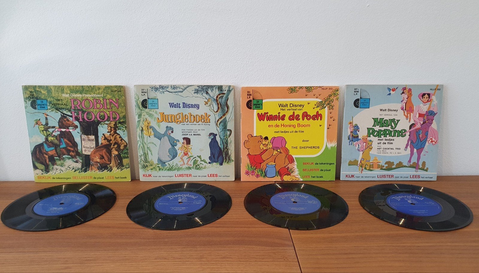 4x Disney boekjes + 7", Ophalen of Verzenden