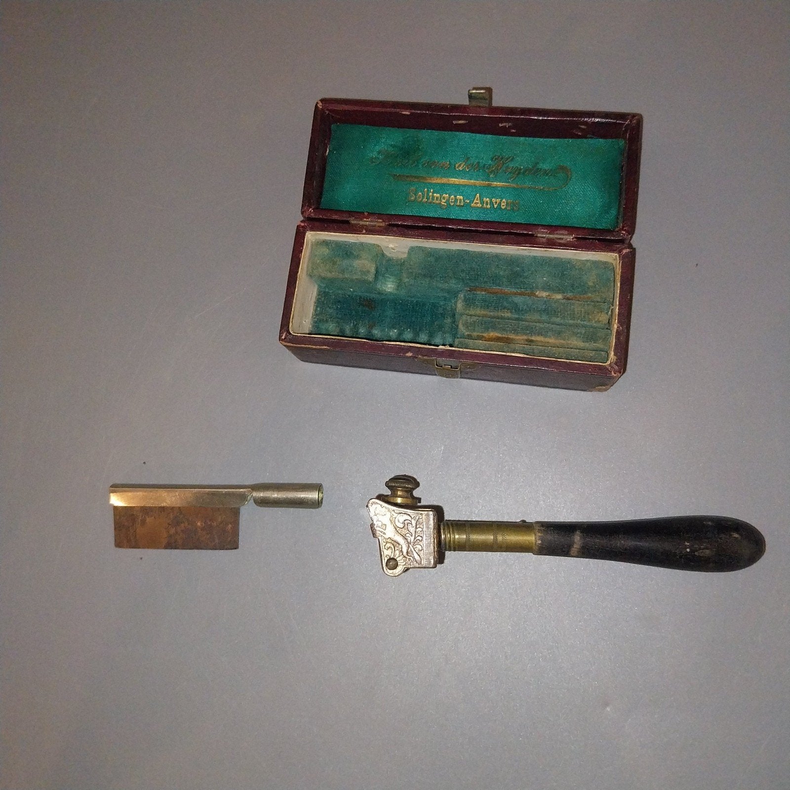 Antieke Solingen scheerset Van der Heyden Antwerpen, Antiek en Kunst, Ophalen