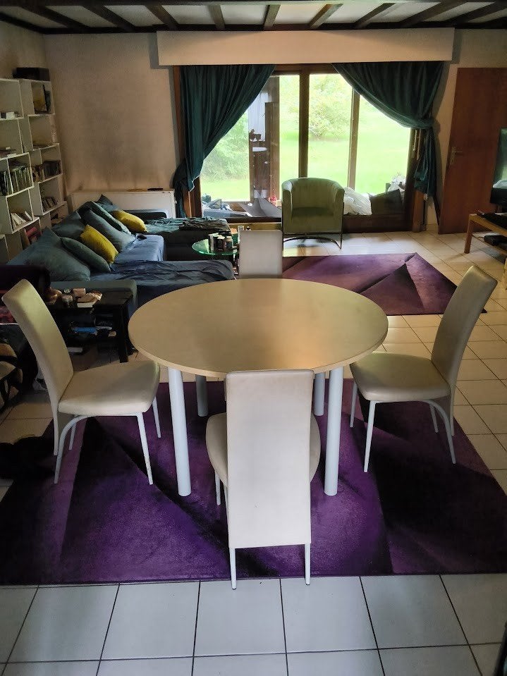 Table ronde Ø120 cm + 4 chaises en cuir – Très bel ensemble, Quatre personnes, Rond, 100 à 150 cm, Enlèvement