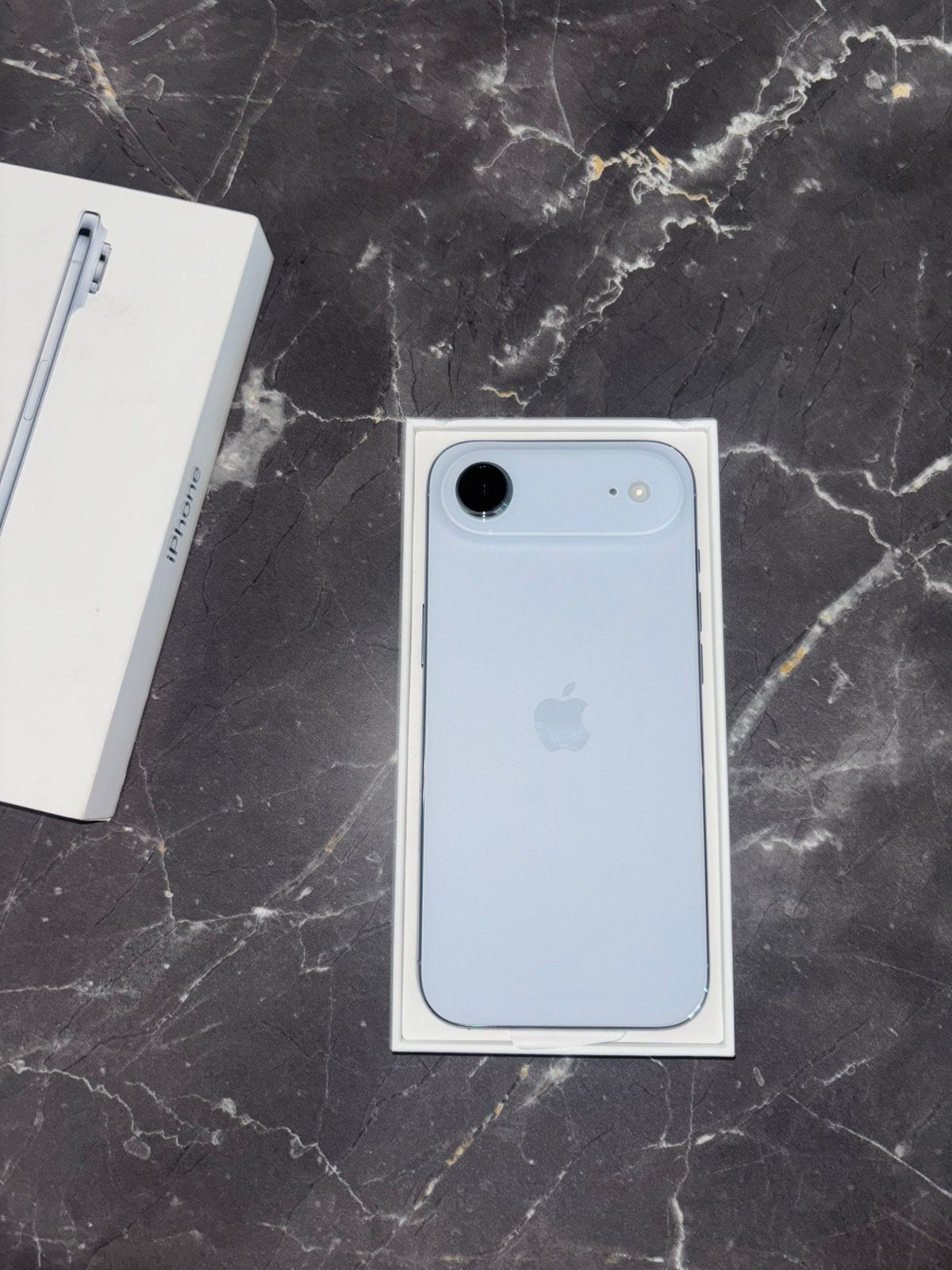 iPhone 17 Air, Ophalen of Verzenden, Zo goed als nieuw, Apple