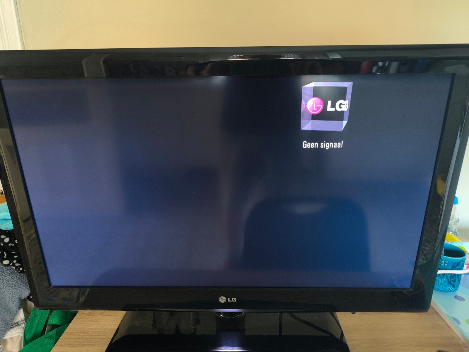 LG 90 CM doorsnede tv geen afstand bediening, TV, Hi-fi & Vidéo, Enlèvement, Utilisé, 80 à 100 cm, LG