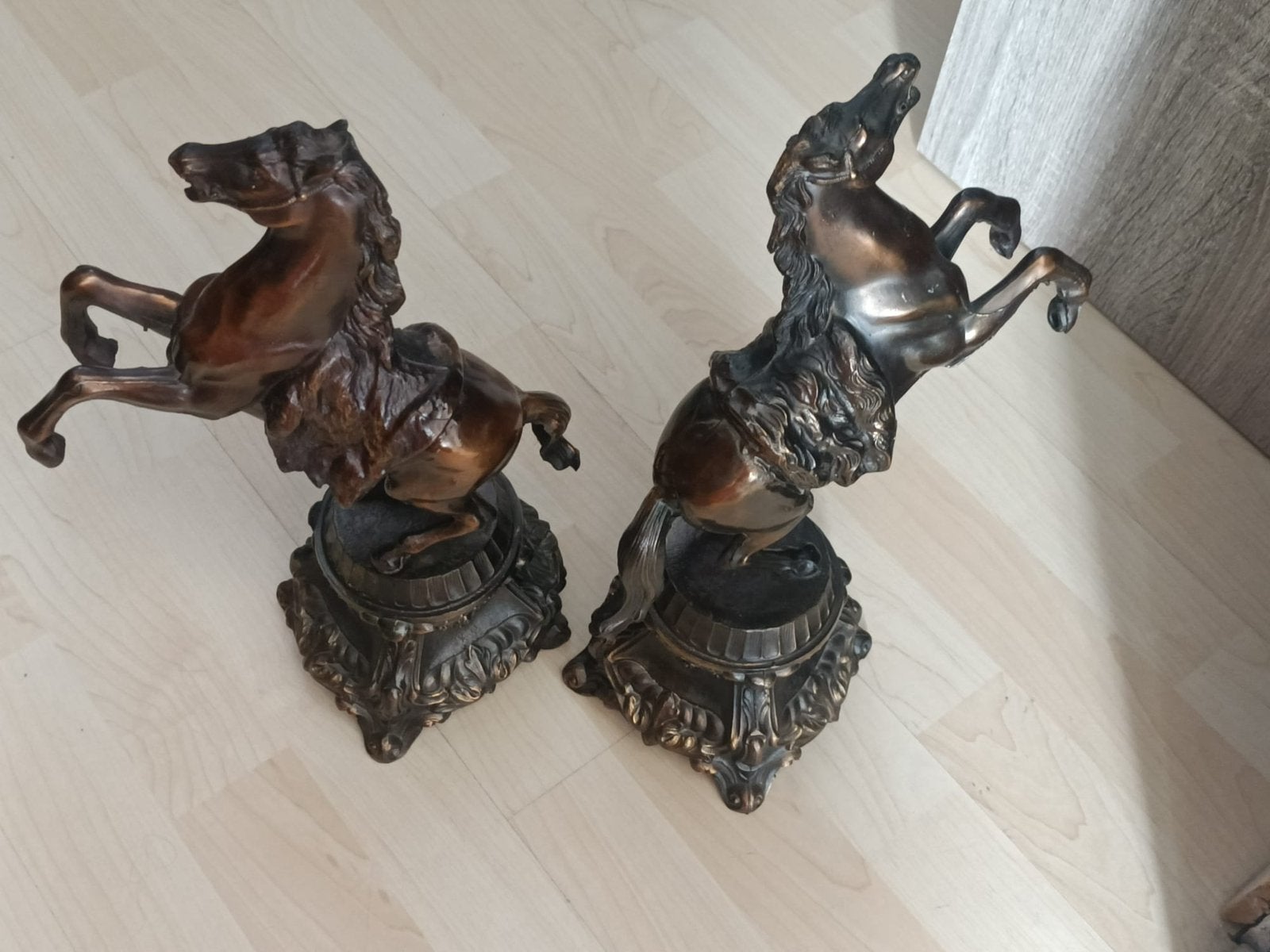 Chevaux en bronze décoration antiquités, Enlèvement