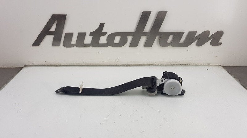 CEINTURE DE SECURITE ARRIERE CENTRALE Suzuki Celerio (LF), Suzuki-Allee 7
64625  Bensheim, DE, Suzuki Deutschland GmbH, Kontakt@suzuki.de