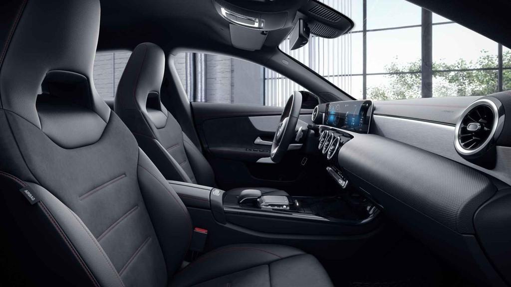 Mercedes-Benz CLA-klasse 200 Shooting Brake AMG Line | Smart, Auto's, Mercedes-Benz, CLA, Stof, Gebruikt, Euro 6