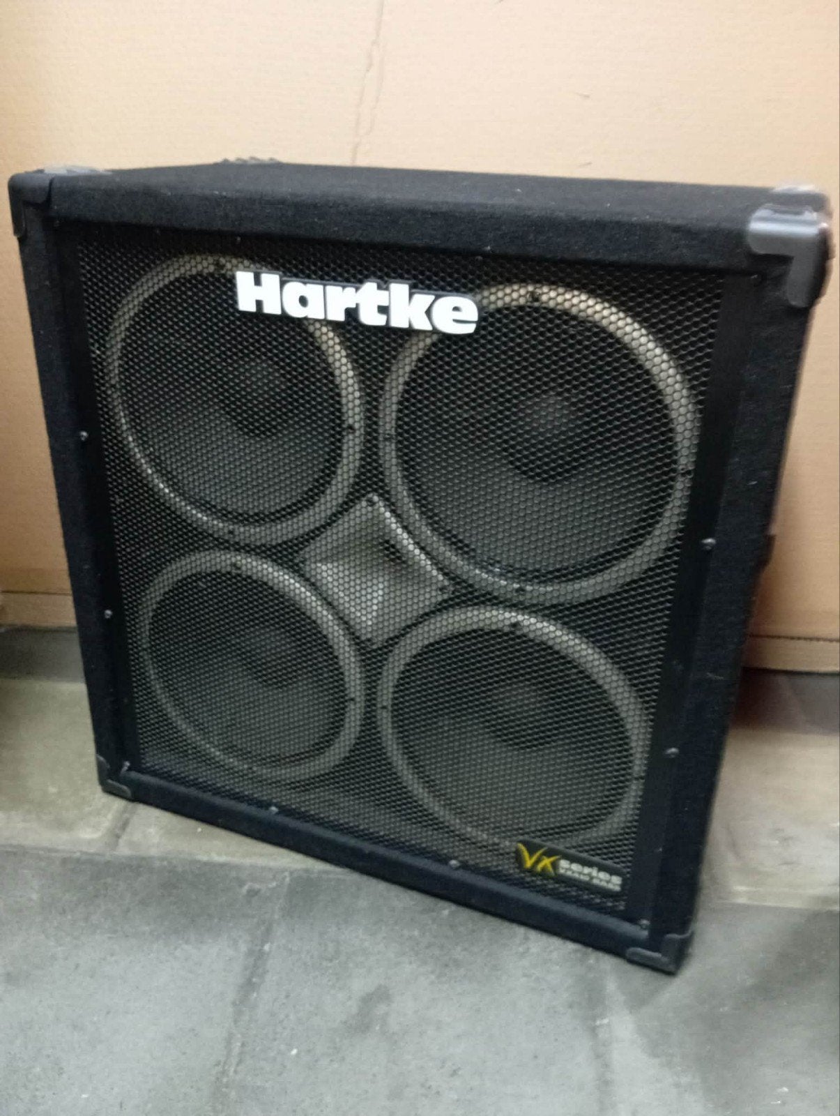 Baffle Basse Hartke VX410 – 4x10", Muziek en Instrumenten, Versterkers | Bas en Gitaar, Ophalen, Zo goed als nieuw, Basgitaar