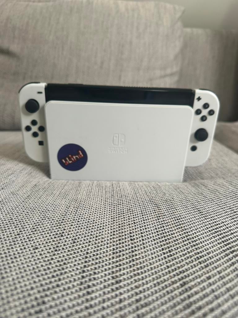 Nintendo switch oled, Switch OLED, Met 2 controllers, Ophalen of Verzenden, Gebruikt