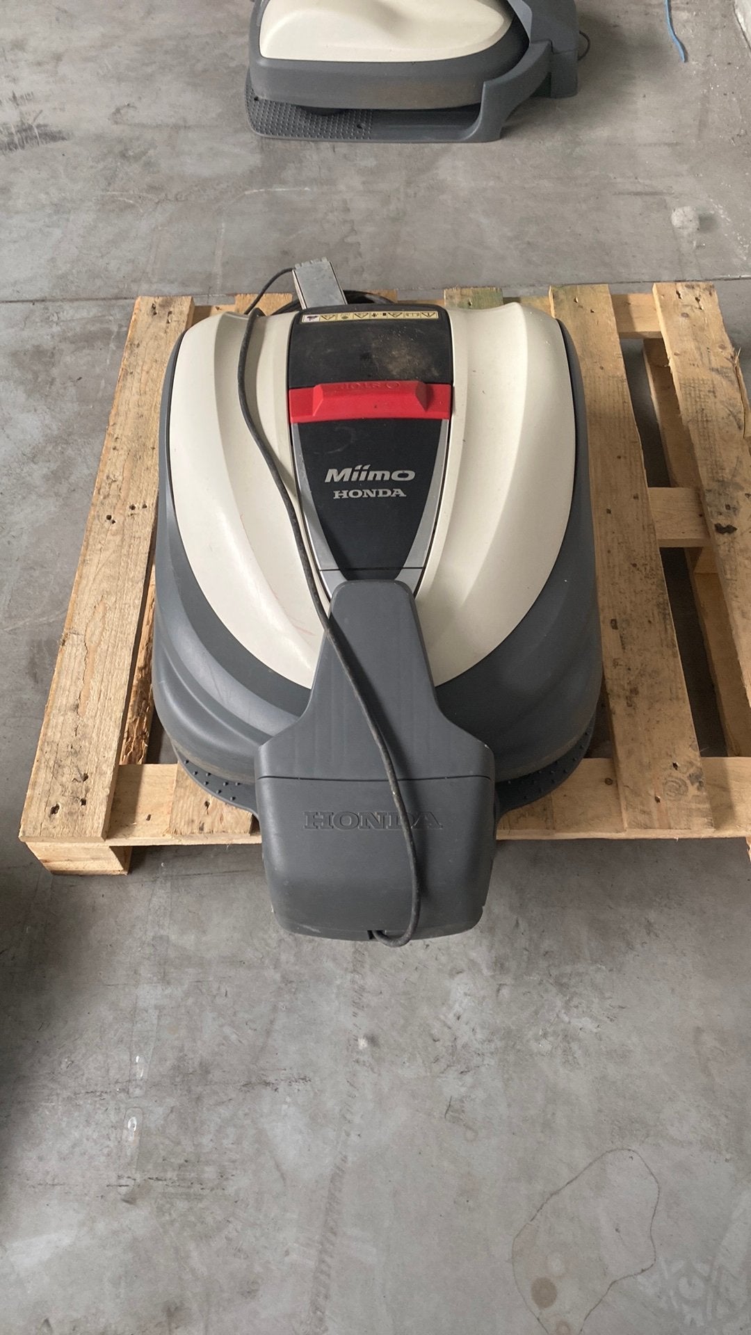 Honda Miimo HRM 3000, Jardin & Terrasse, Tondeuses robotisées, Enlèvement, Utilisé, Plus de 25 cm