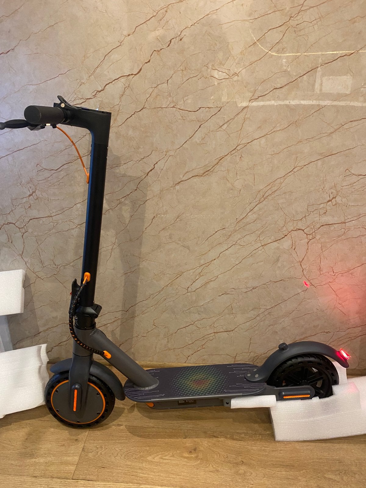 Trottinette électrique neuf enfant, Vélos & Vélomoteurs, Enlèvement, Neuf