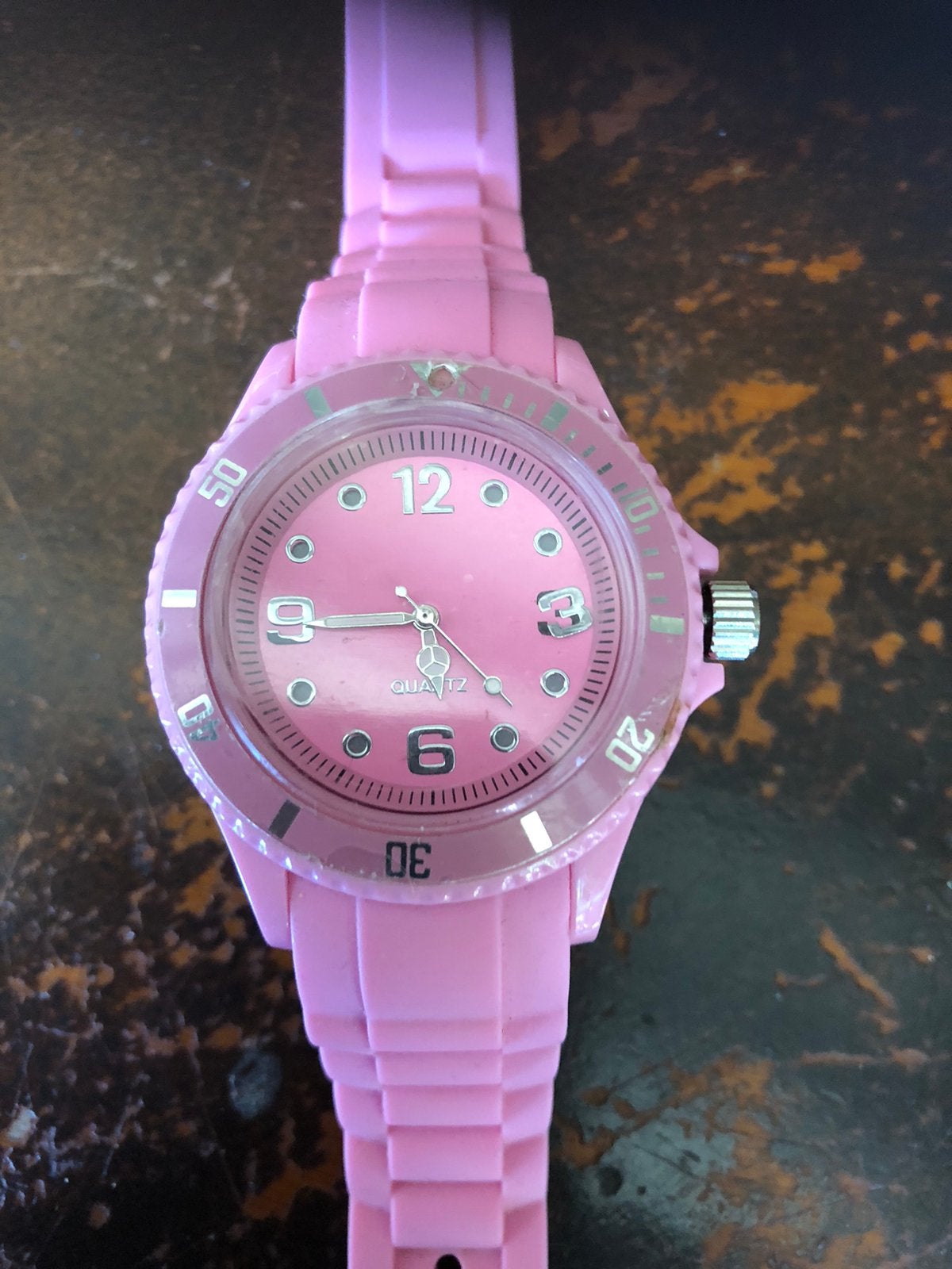 Montre-bracelet à quartz pour enfant, Enlèvement ou Envoi, Utilisé, Rose, Garçon ou Fille
