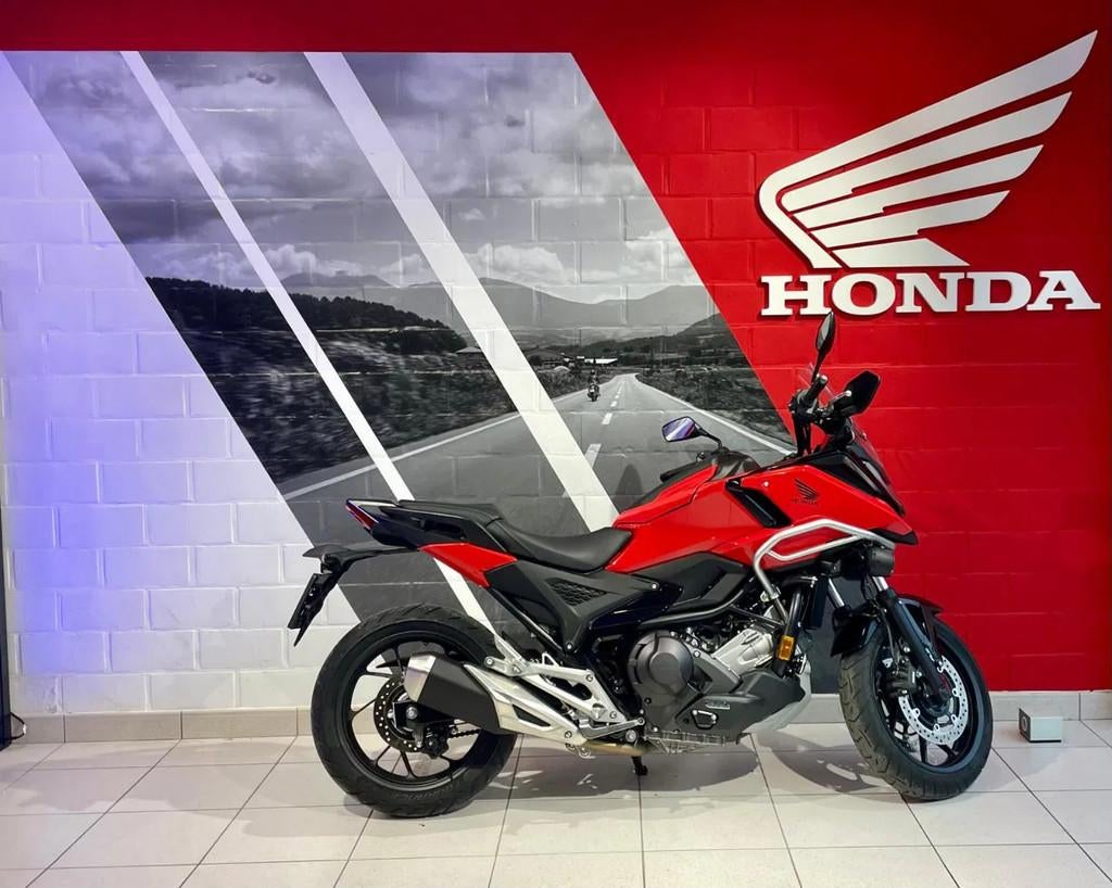 Honda NC750X DCT (bj 2025), Motoren, 750 cc, Bedrijf, Meer dan 35 kW, Overig