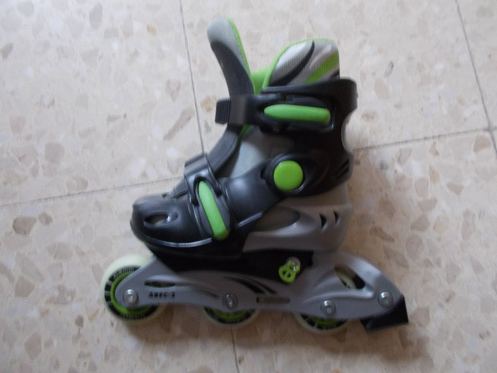 Rollers à 3 roues alignées avec Led, point. 26/29., Verstelbaar, Kinderen, Overige typen, Zo goed als nieuw