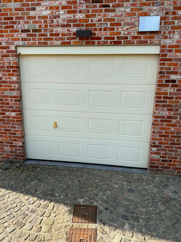 Secionaal garage poort, Doe-het-zelf en Bouw, Ophalen, Gebruikt