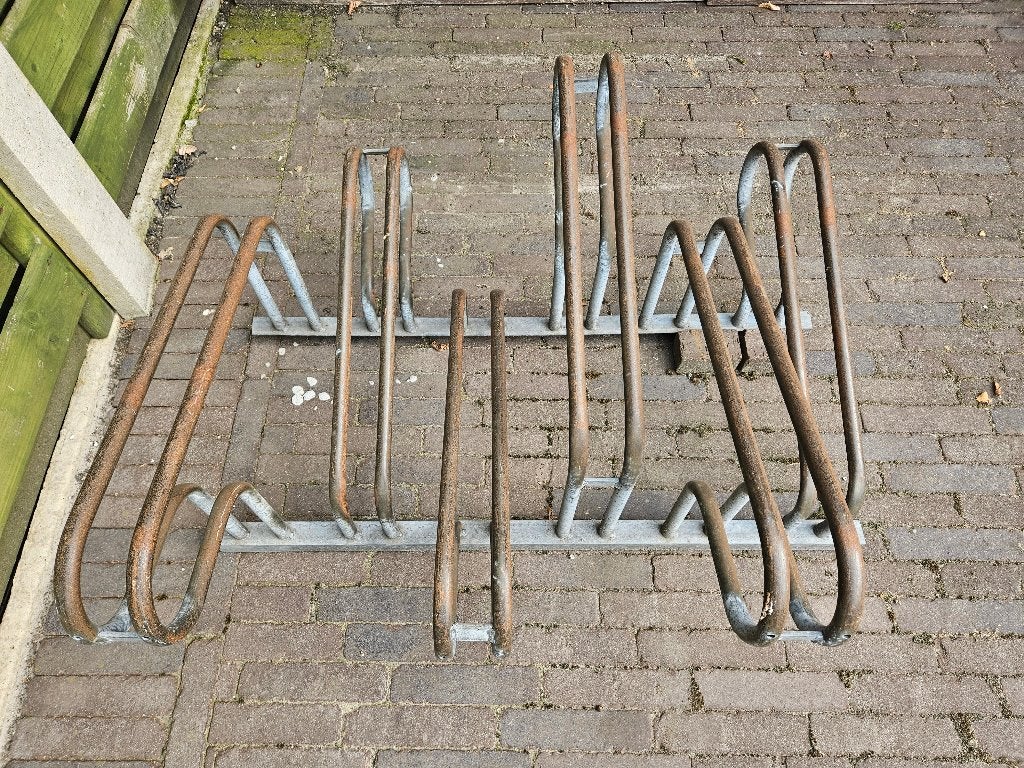 Stevig fietsenrek, Fietsen en Brommers, Ophalen