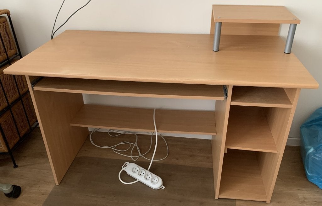 Bureau, Enlèvement, Utilisé