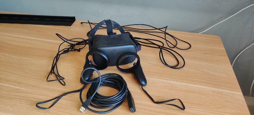 Oculus (Meta) Quest 1 + PC Link Cable - VR BRIL, Games en Spelcomputers, Ophalen, Gebruikt, VR-bril, Pc