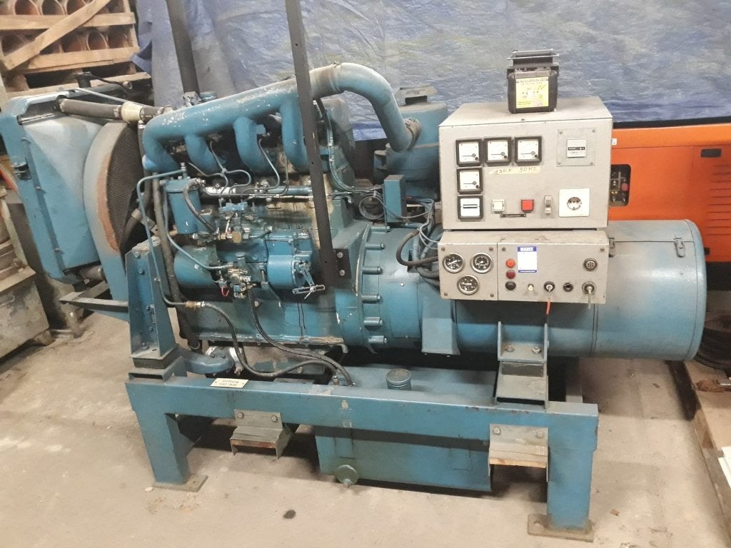 Groupe electrogene diesel, Démarrage électrique, Enlèvement, Utilisé, Huile diesel