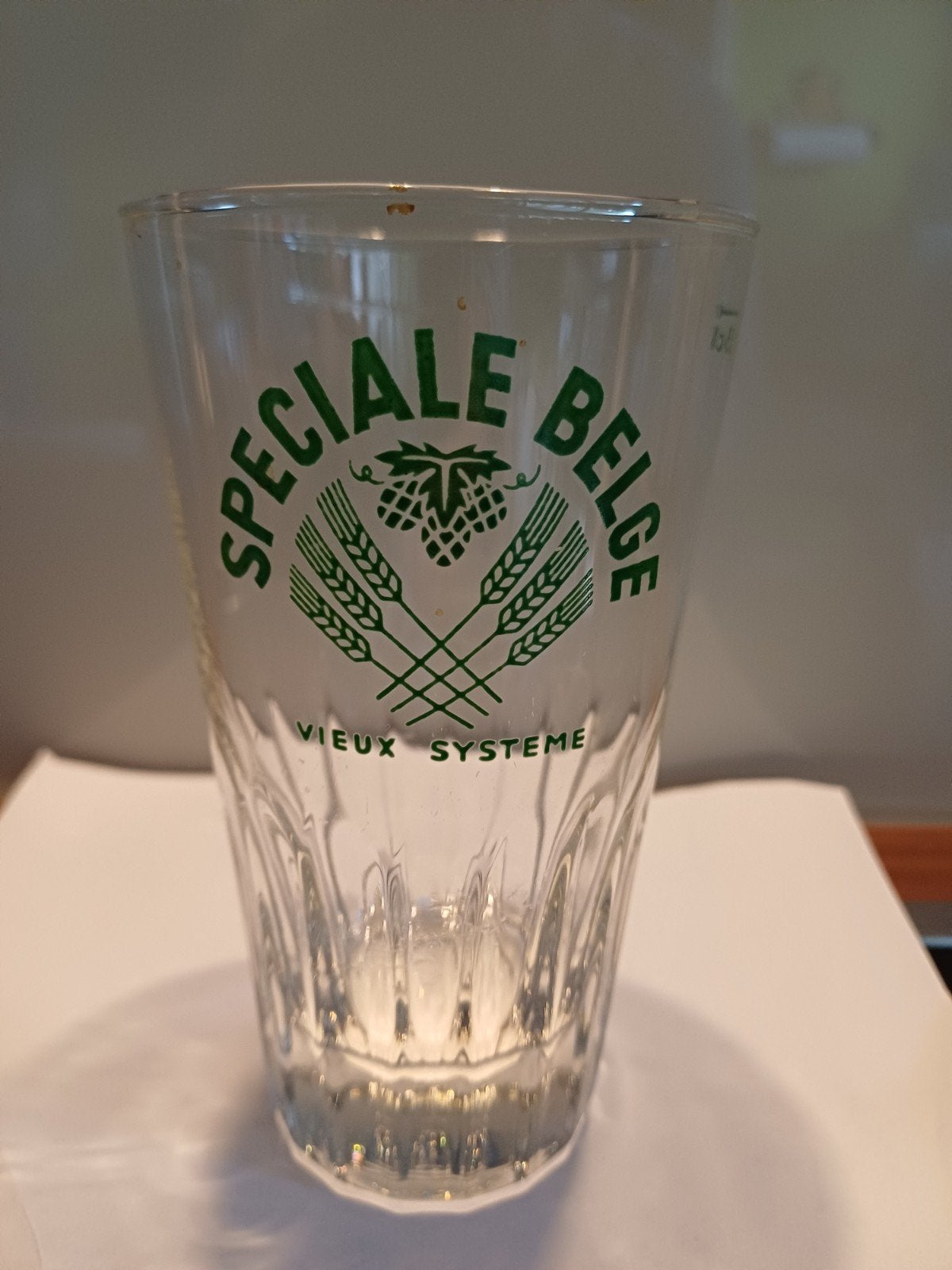 Speciale Belge vieux systeme, Ophalen of Verzenden, Gebruikt, Glas of Glazen