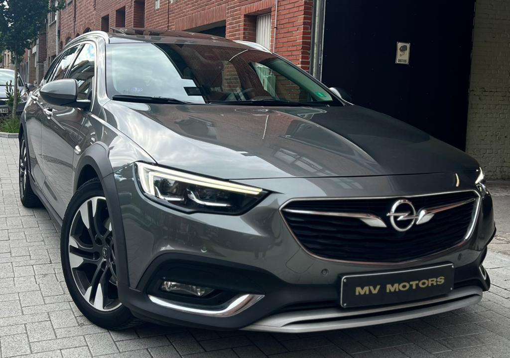 Opel Insignia Country sports Tourer 1.6/FULL OPTION!, Auto's, Opel, Automaat, Leder, Bedrijf, Break