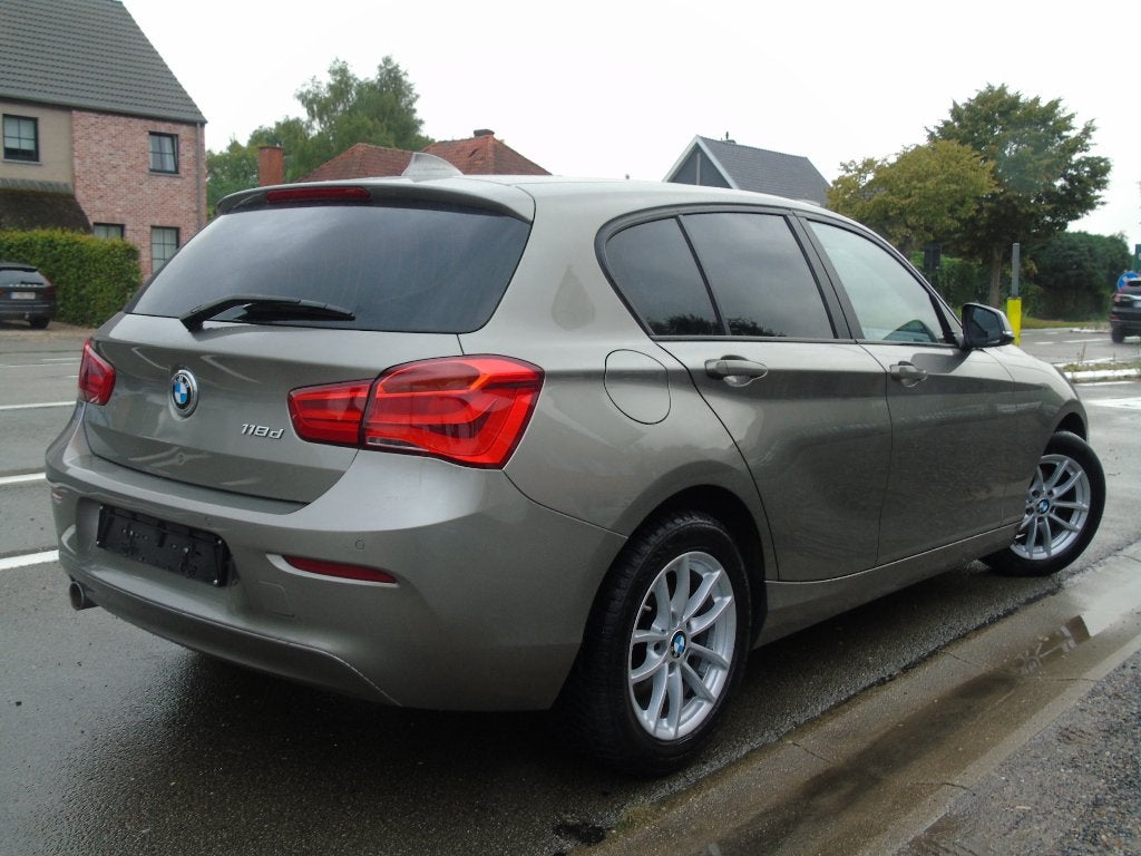 Bmw 118d *06/2017 *Digitale Airco *Navigatie *Euro 6b, Autos, BMW, Achat, Entreprise, Boîte manuelle, 5 portes