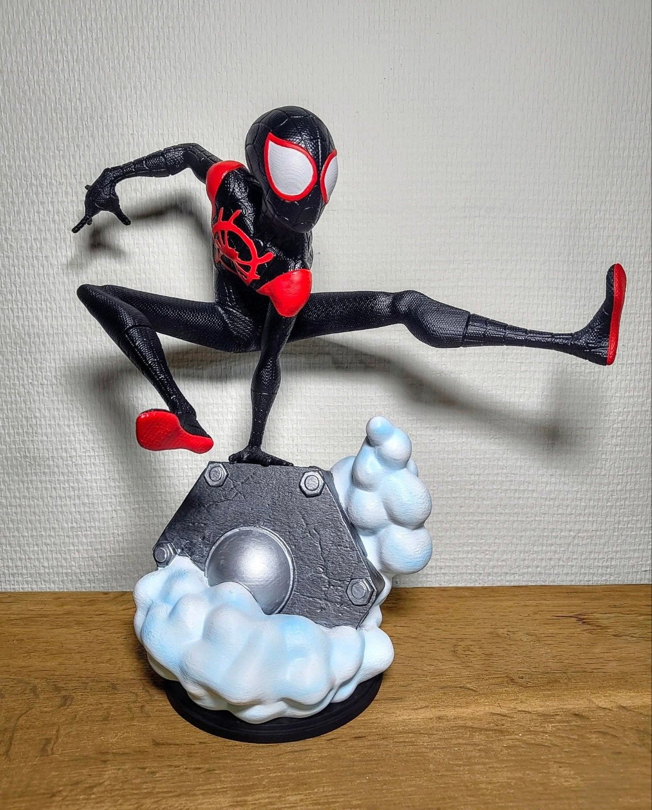 Miles Morales (Spider-Man) Beeld, Enlèvement