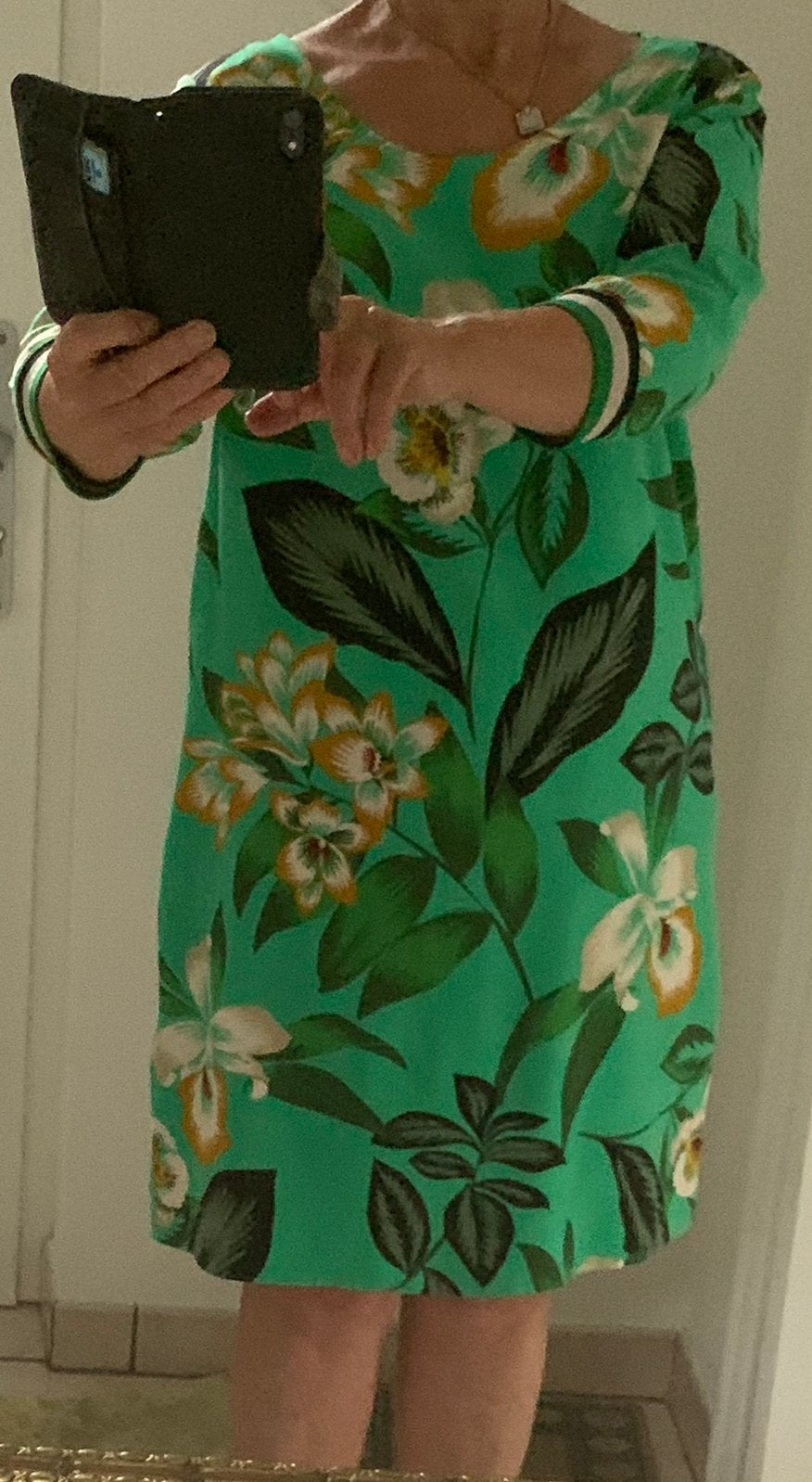 Fleurige jurk kleedje Geisha 42 mooie afwerking, Vêtements | Femmes, Robes, Enlèvement ou Envoi, Comme neuf