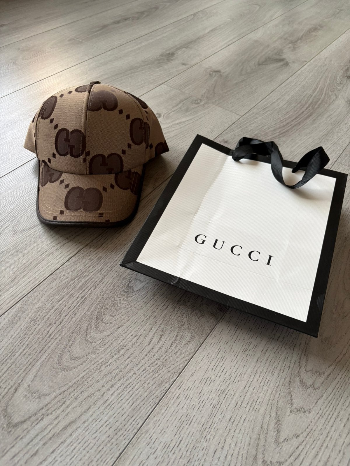 Gucci pet, Ophalen of Verzenden, Zo goed als nieuw, One size fits all, Pet